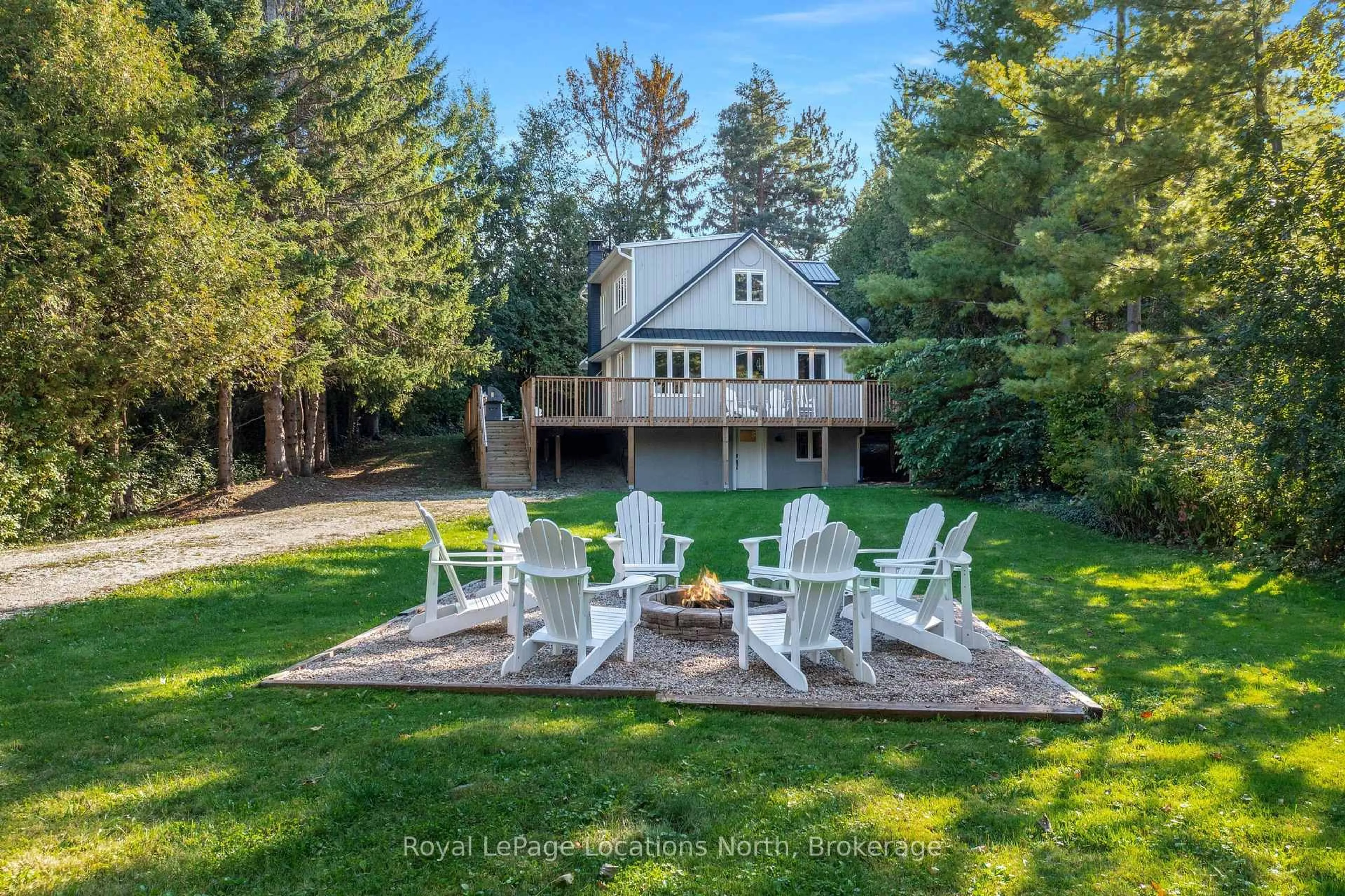 Patio, water/lake/river/ocean view for 128 TESKEY Dr, Blue Mountains Ontario N0H 1J0