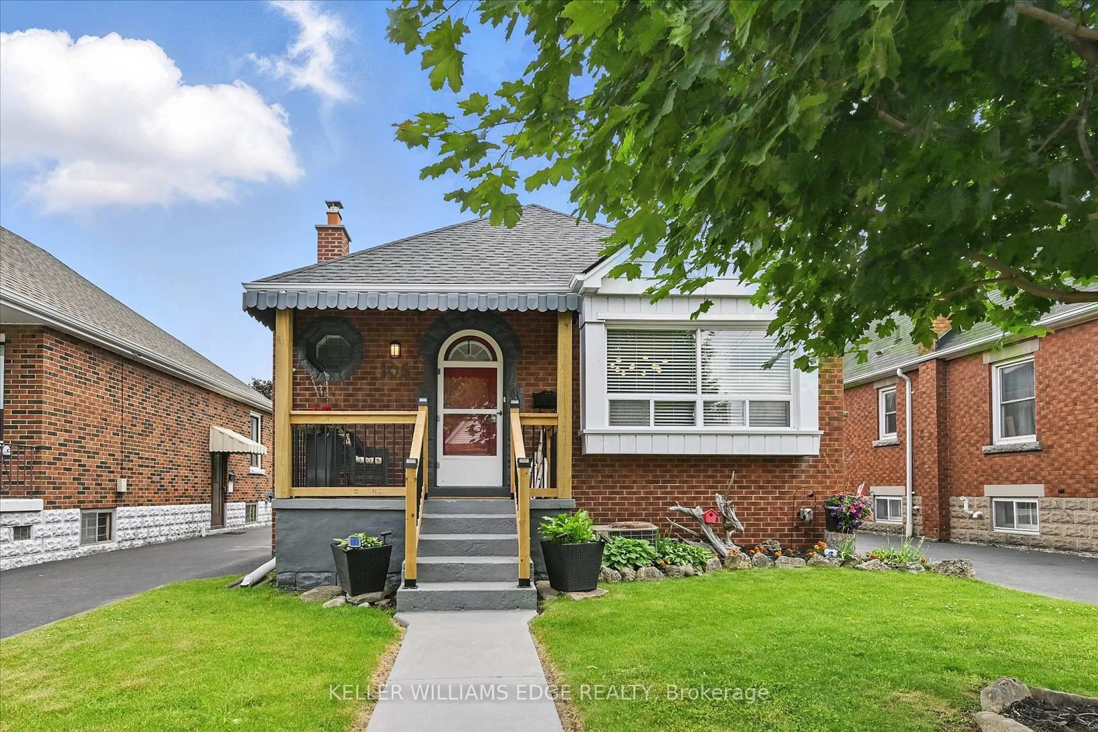Home with brick exterior material, street for 105 Weir St, Hamilton Ontario L8K 3A8