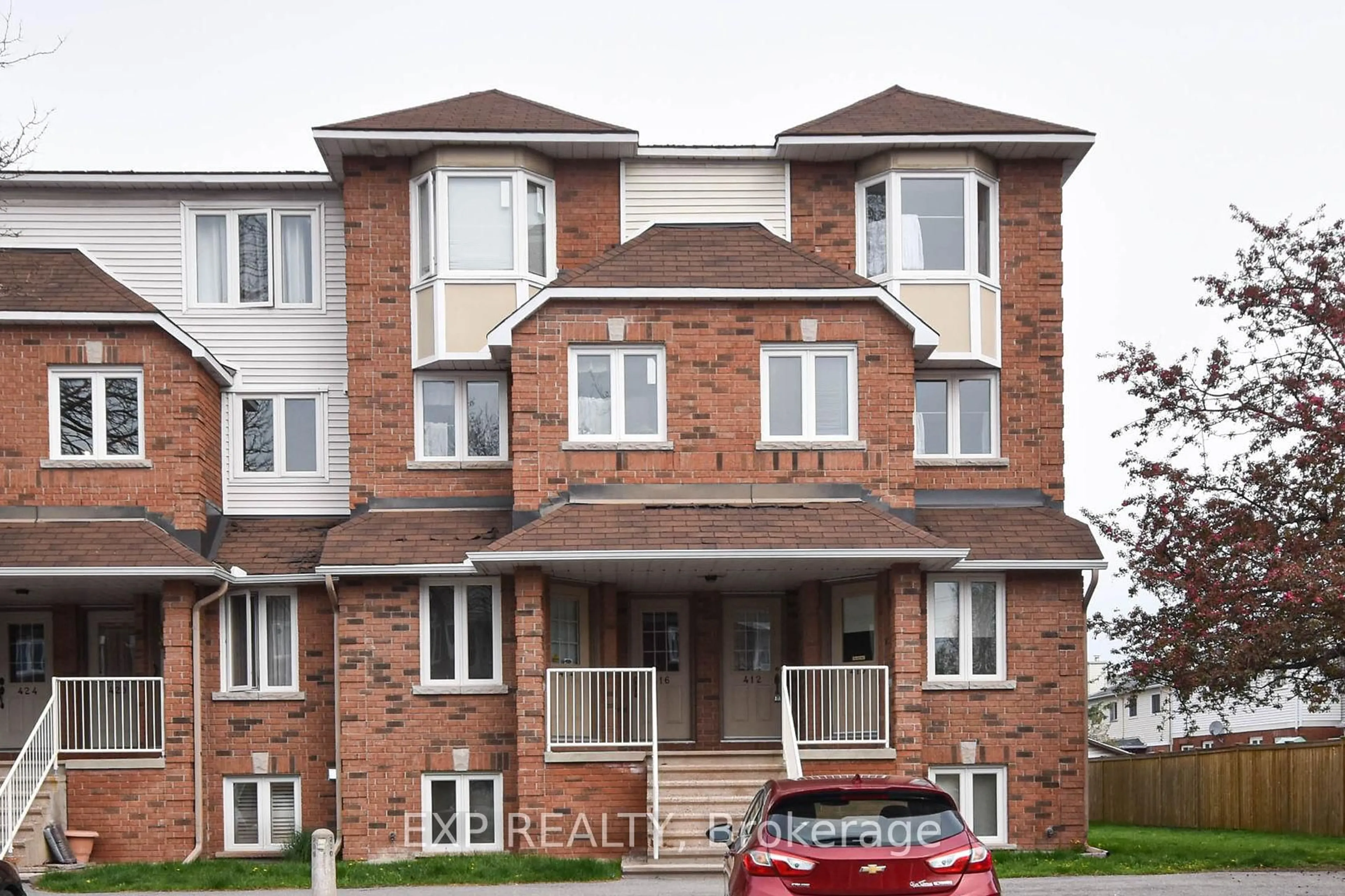 Home with brick exterior material, building for 412 BRISTON Private, Ottawa Ontario K1G 5R4