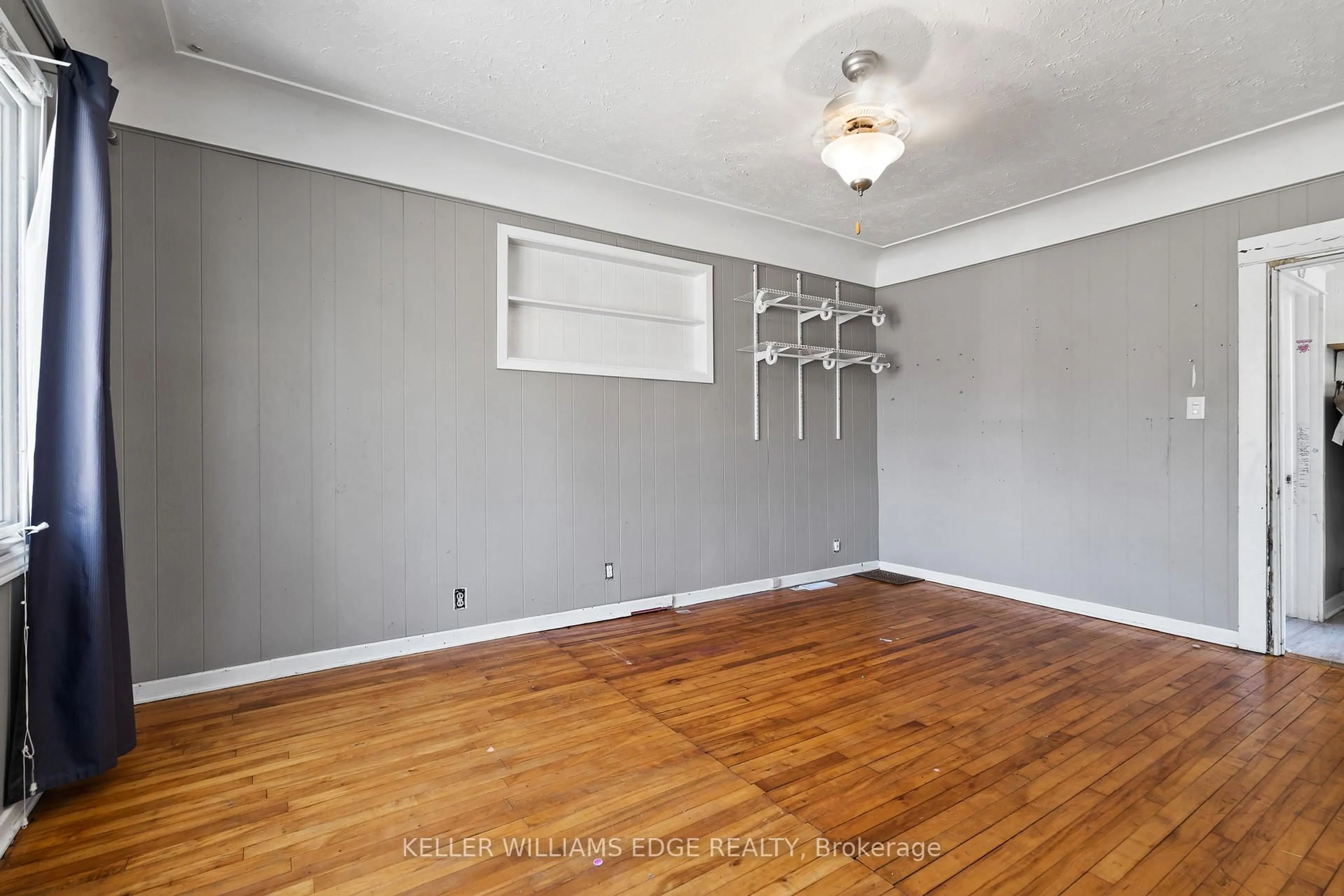 A pic of a room for 149 Alberta St, Welland Ontario L3B 2V9