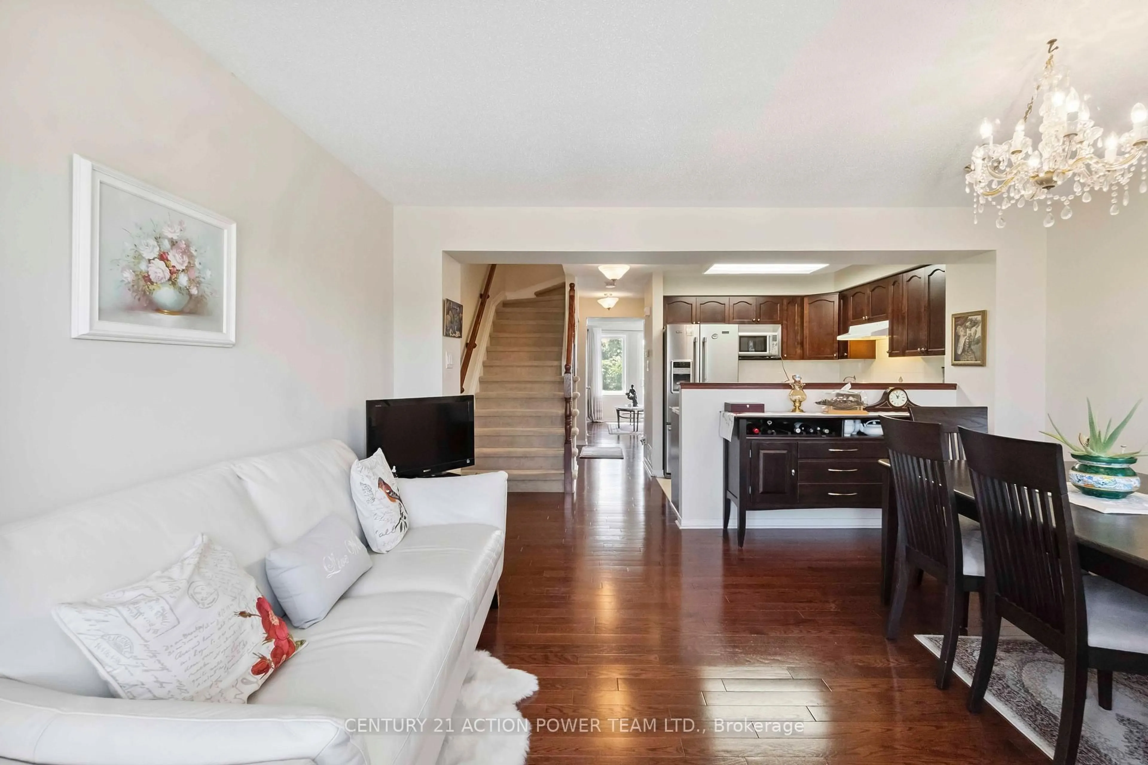 Open concept kitchen, unknown for 4037 Canyon Walk Dr #12, Ottawa Ontario K1V 0Z4