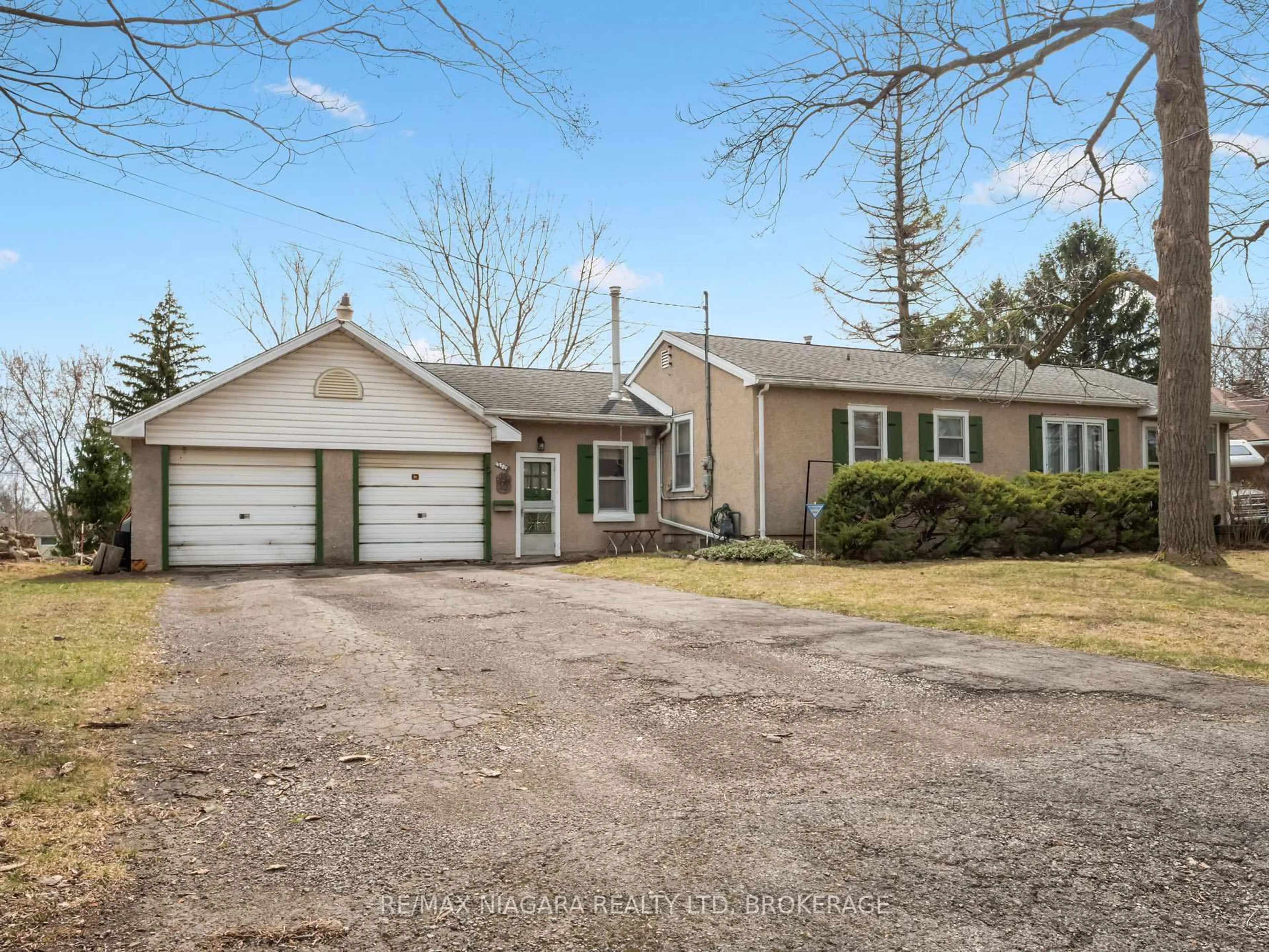Unknown for 3719 Rebstock Rd, Fort Erie Ontario L0S 1B0