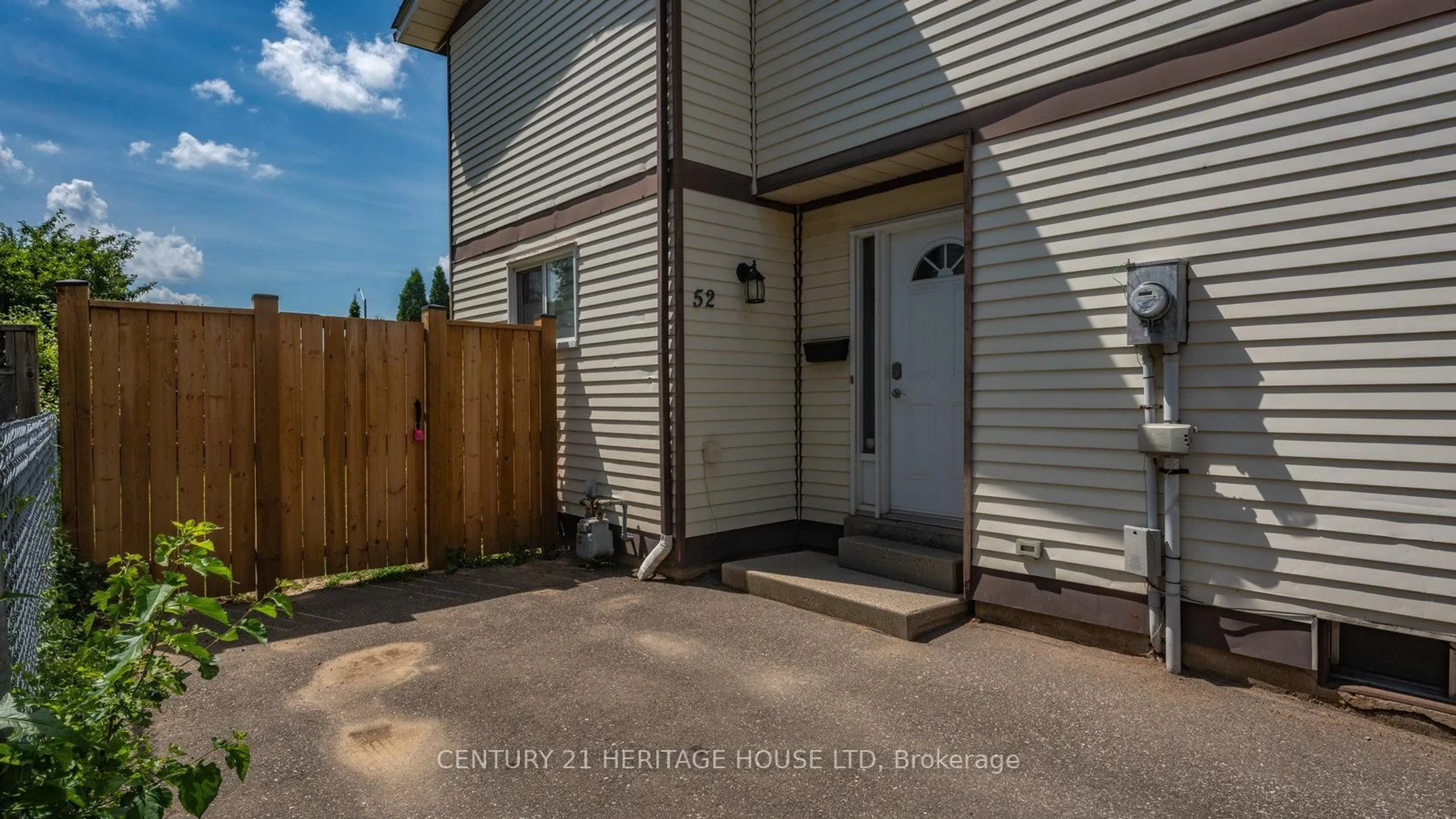 Unknown for 52 Brantwood Park Rd, Brantford Ontario N3P 1G2