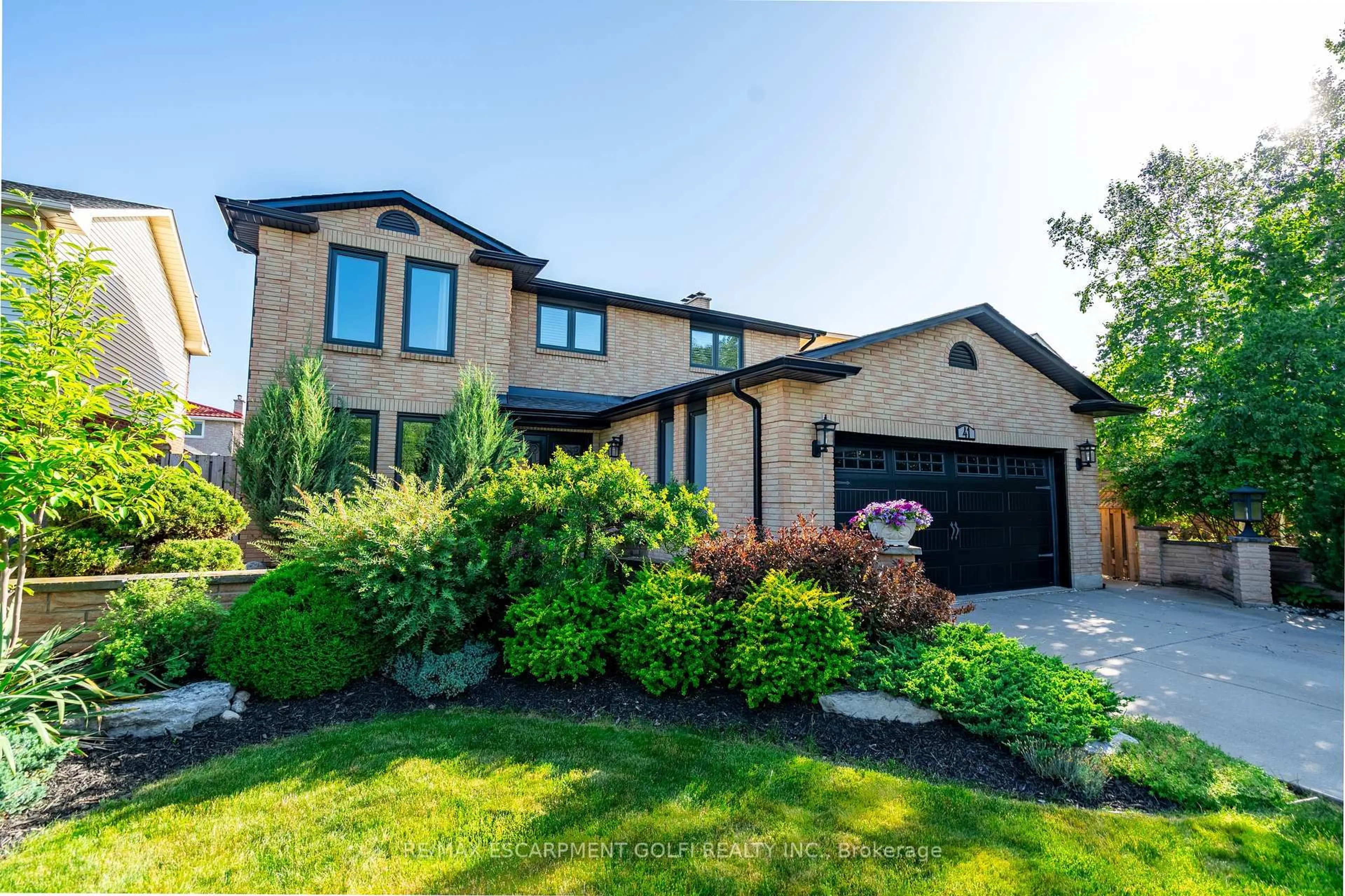 Home with brick exterior material, street for 41 Hearthside Cres, Hamilton Ontario L8E 4L7