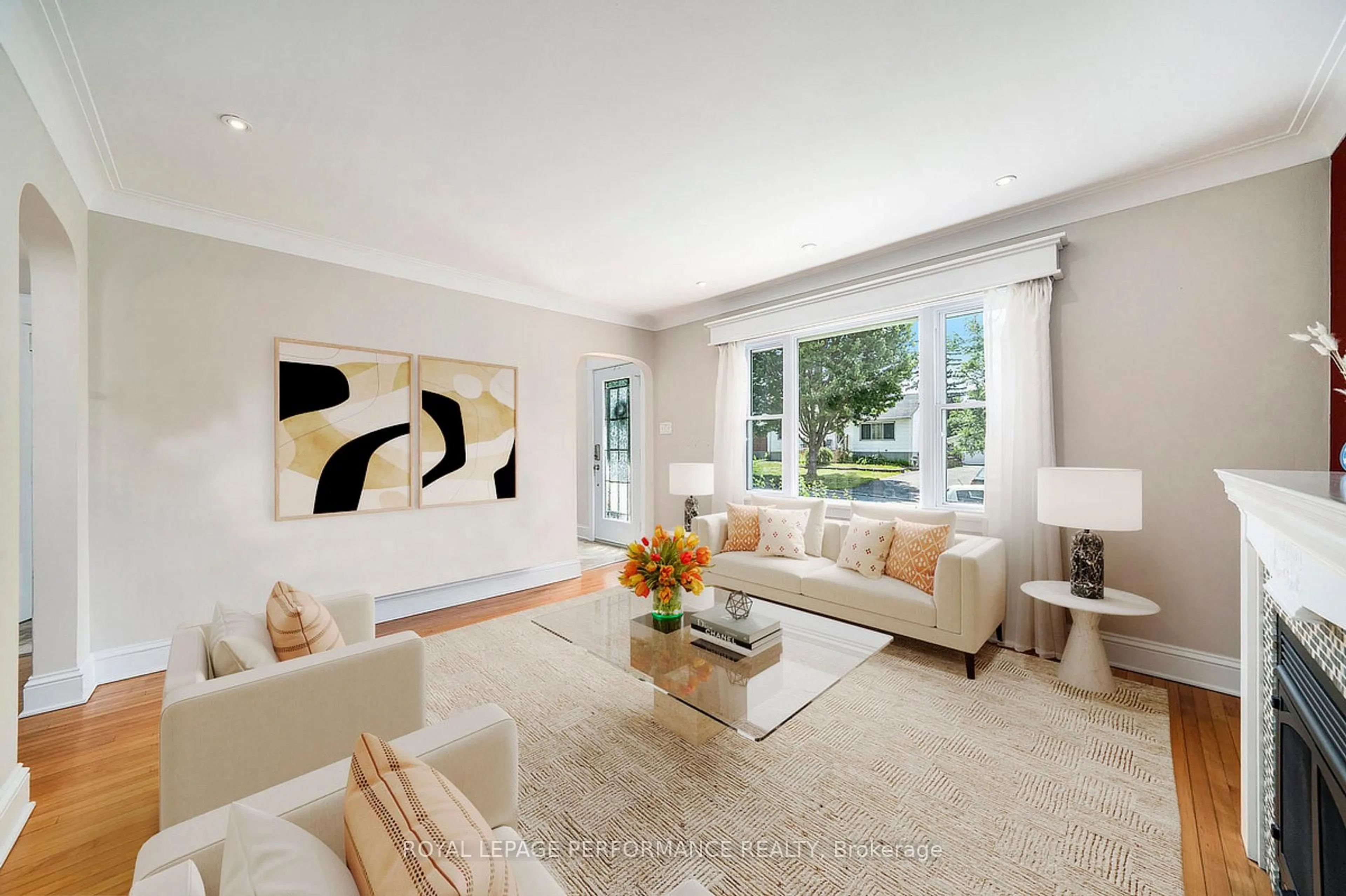 Living room with furniture, unknown for 1245 Randall Ave, Ottawa Ontario K1H 7P9