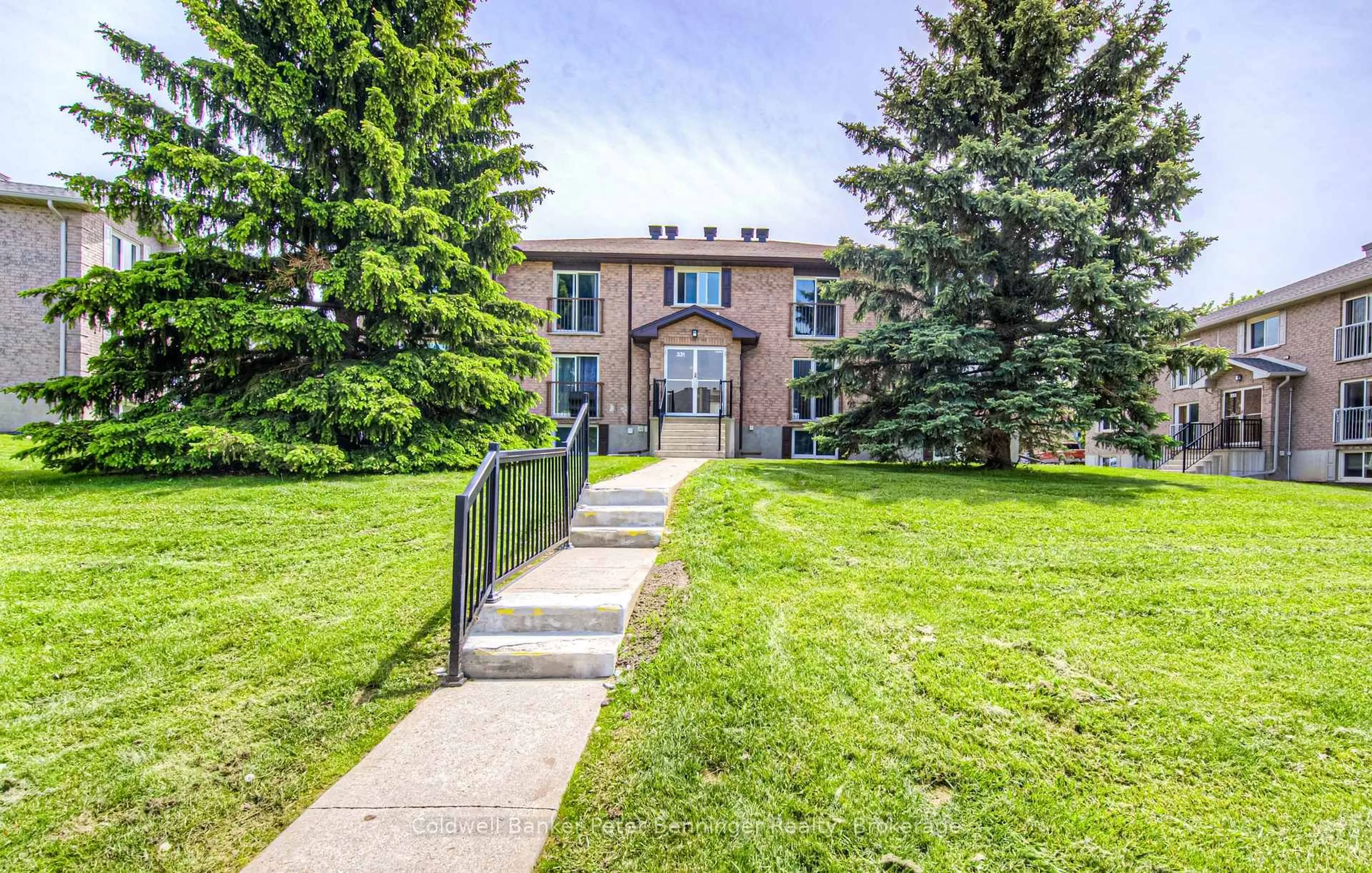 Unknown for 331 Northlake Dr #unit 9, Waterloo Ontario N2V 1Z1