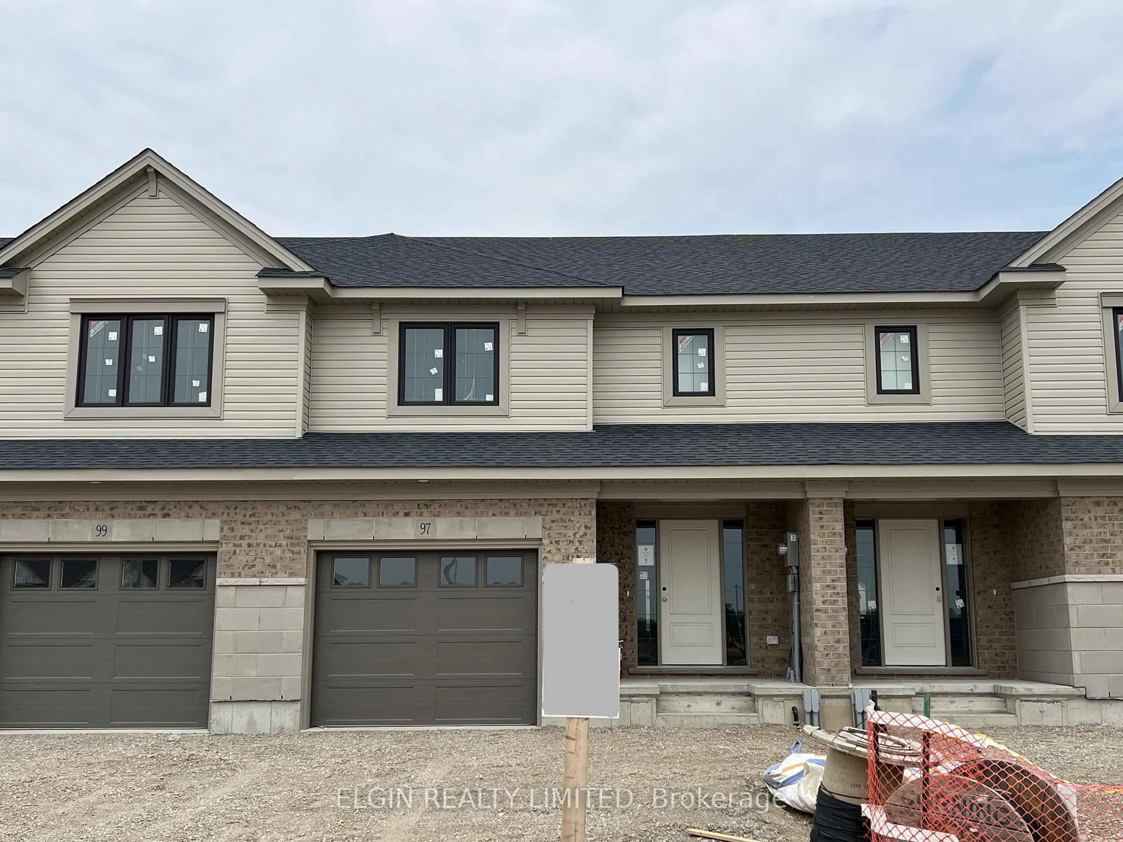 Home with brick exterior material, street for 97 Willow Dr, Aylmer Ontario N5H 0B9