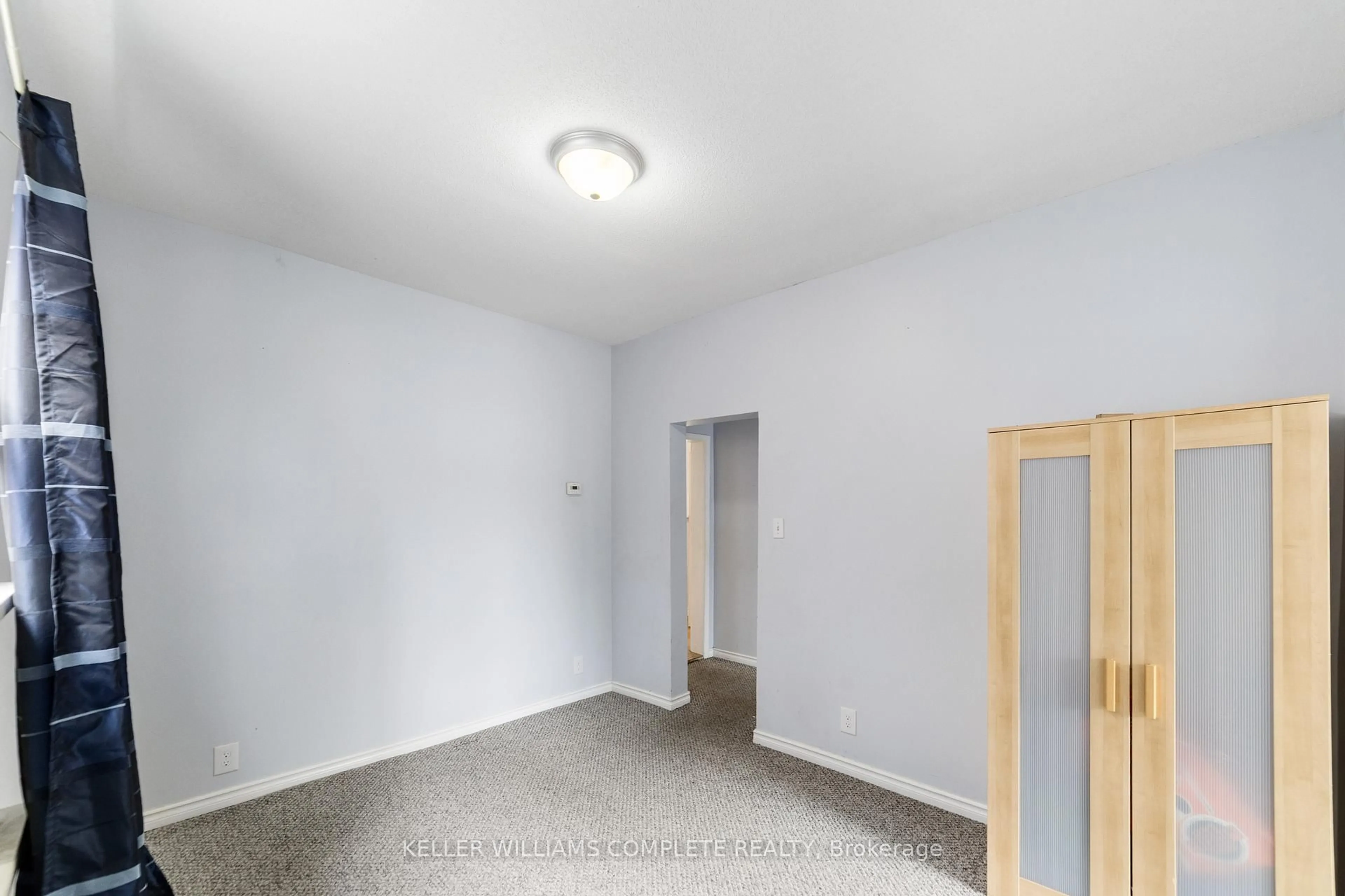 A pic of a room for 67 Princess St, Hamilton Ontario L8L 3K8