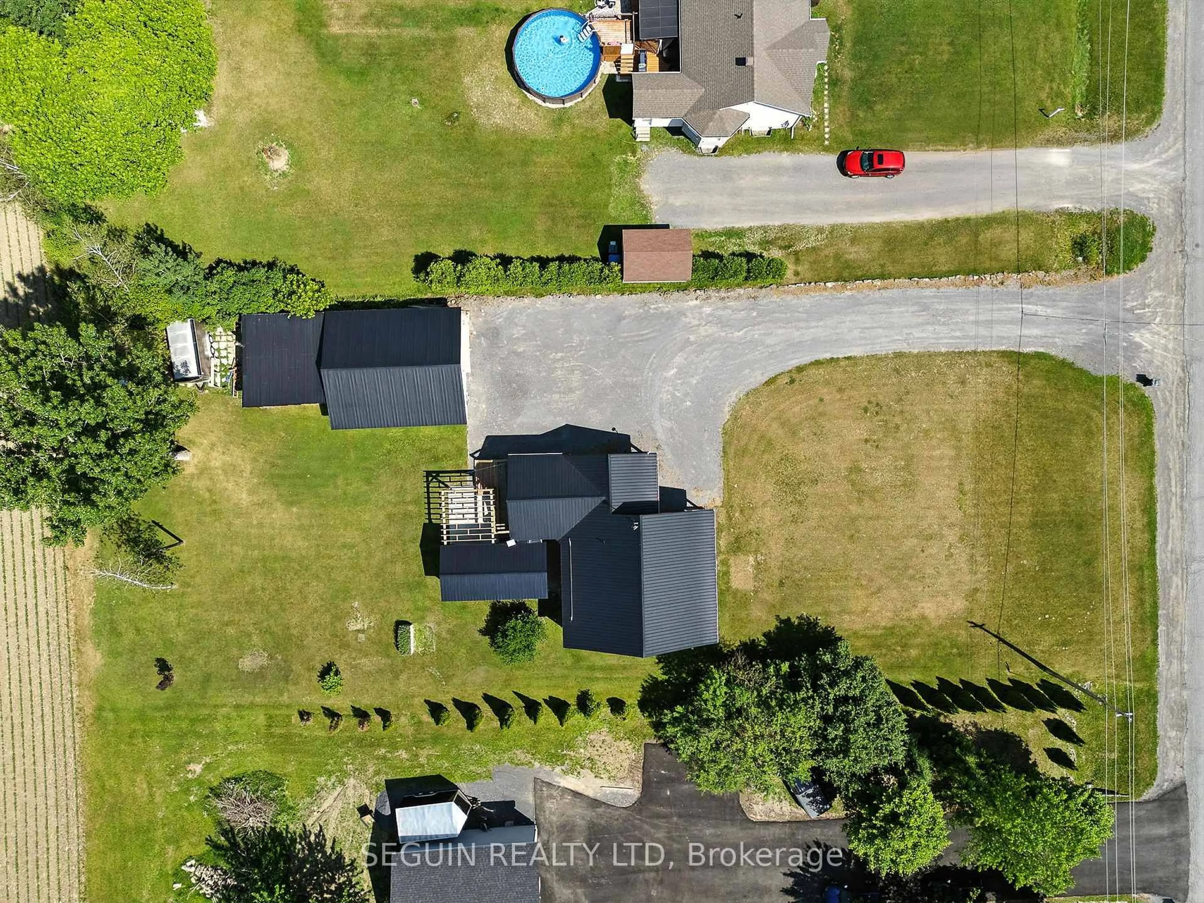 A pic from outside/outdoor area/front of a property/back of a property/a pic from drone, unknown for 2785 Pattee Rd, Hawkesbury Ontario K6A 0G3