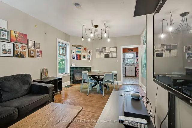 Additional property image - 466 Charlton Ave