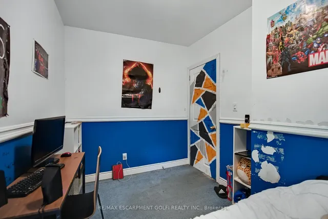 Additional property image - 466 Charlton Ave