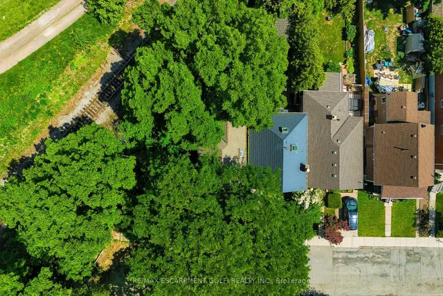 Additional property image - 466 Charlton Ave