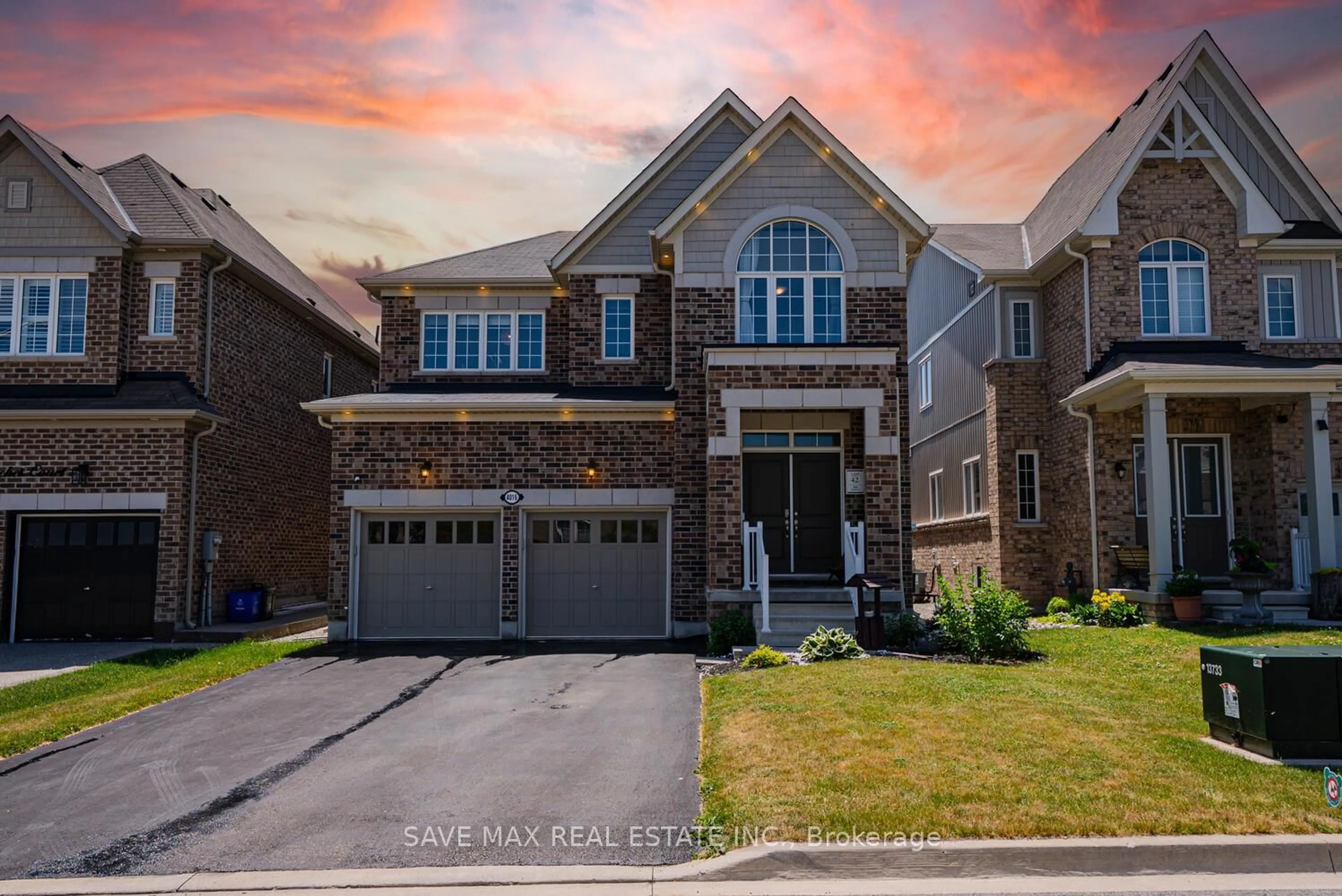 Home with brick exterior material, street for 4016 Cachet Crt, Lincoln Ontario L3J 0R8