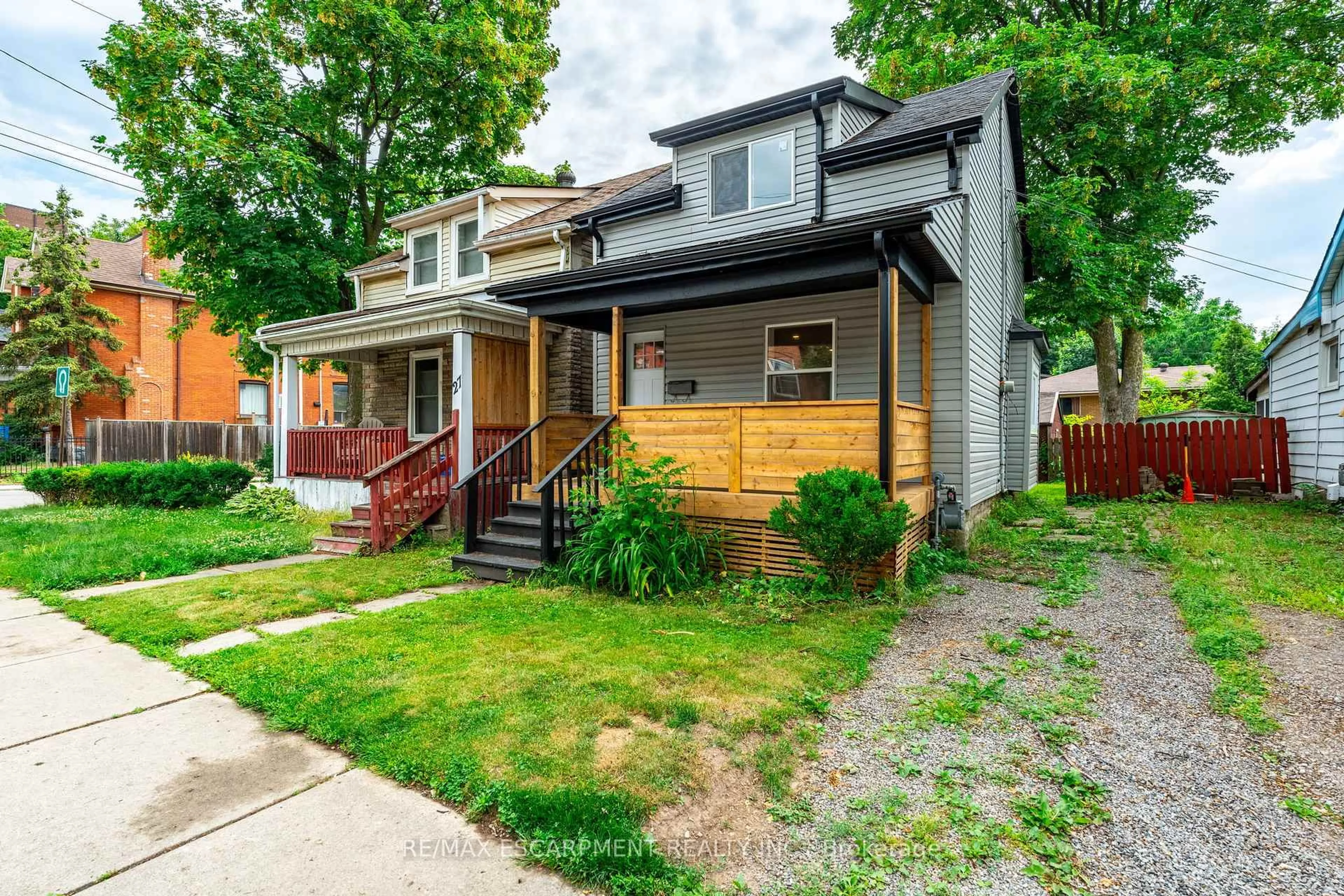 Unknown for 29 New St, Hamilton Ontario L8P 4J6