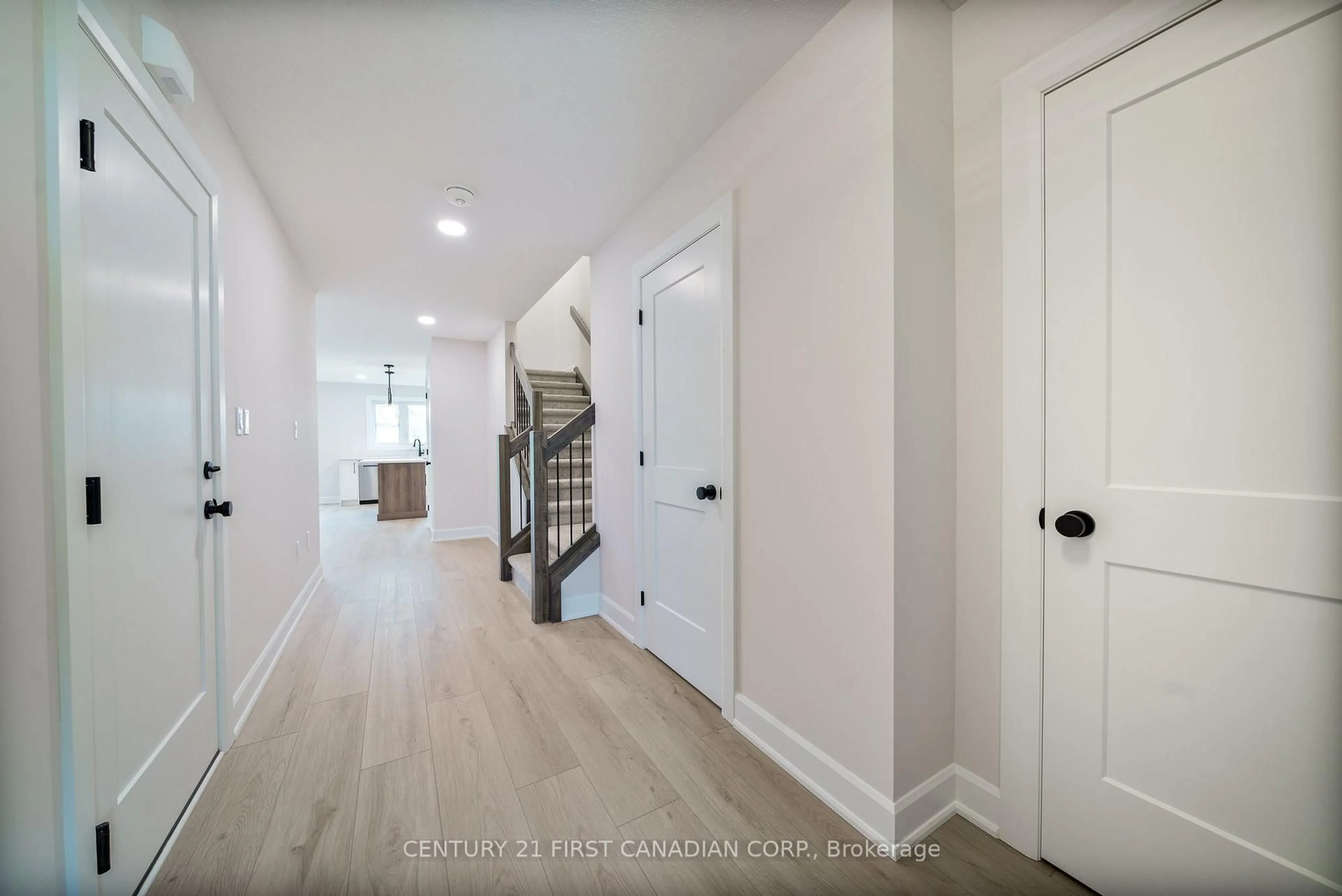 Indoor entryway for 649 Ketter Way, Plympton-Wyoming Ontario N0N 1T0