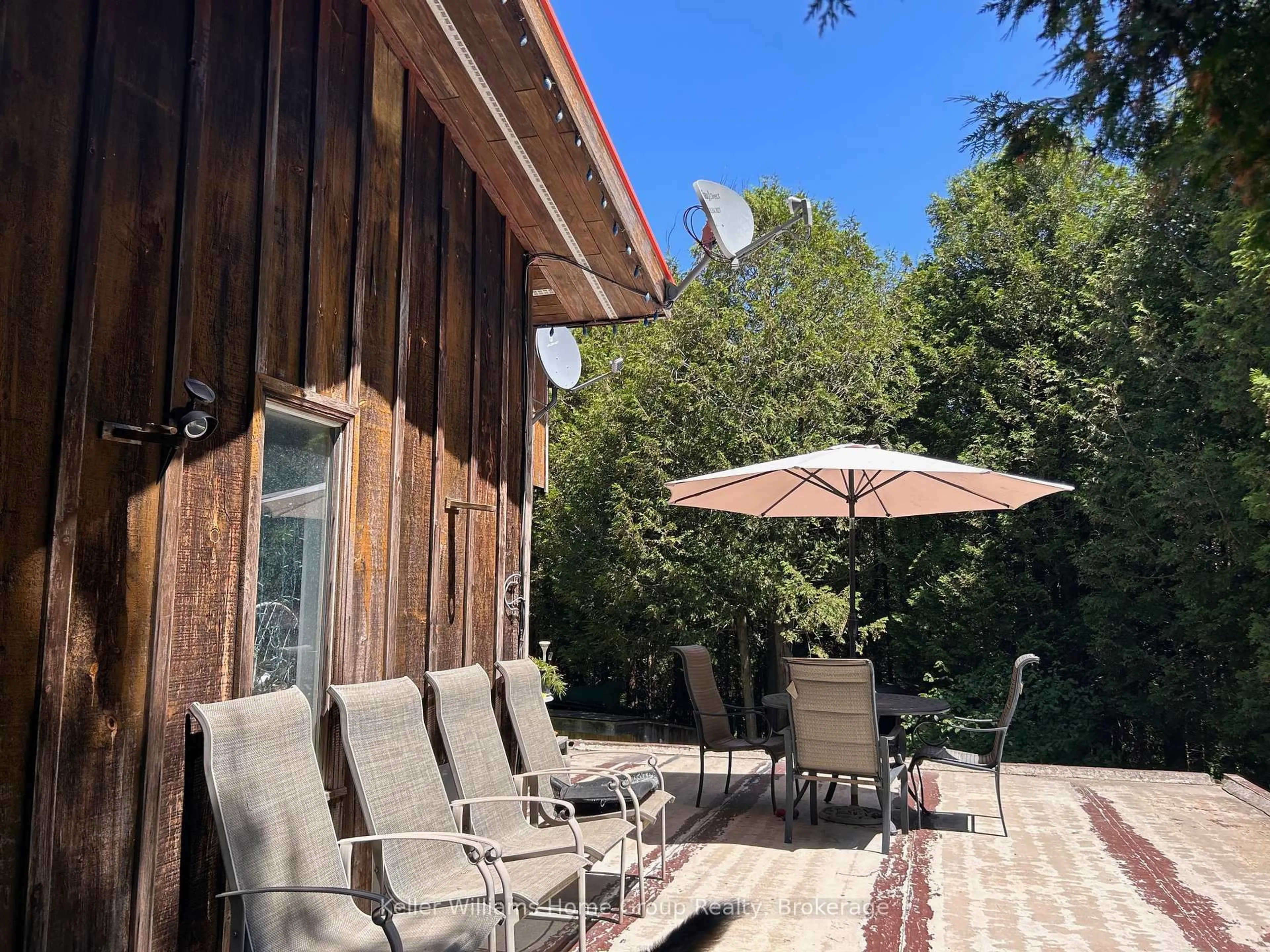 Patio, street for 135431 9th Line, Grey Highlands Ontario N0C 1H0