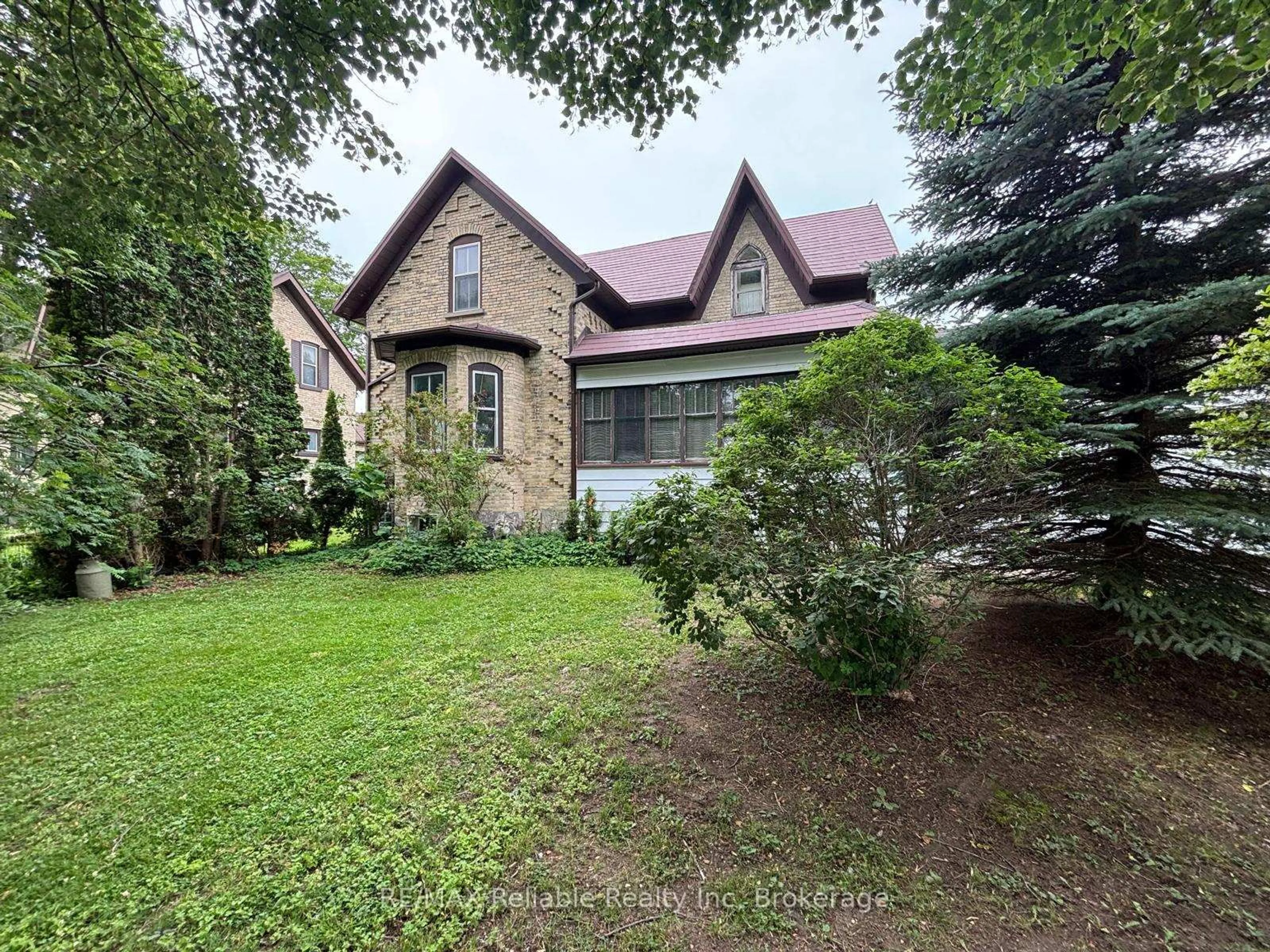 A pic from outside/outdoor area/front of a property/back of a property/a pic from drone, street for 26 Goshen St, Bluewater Ontario N0M 2T0