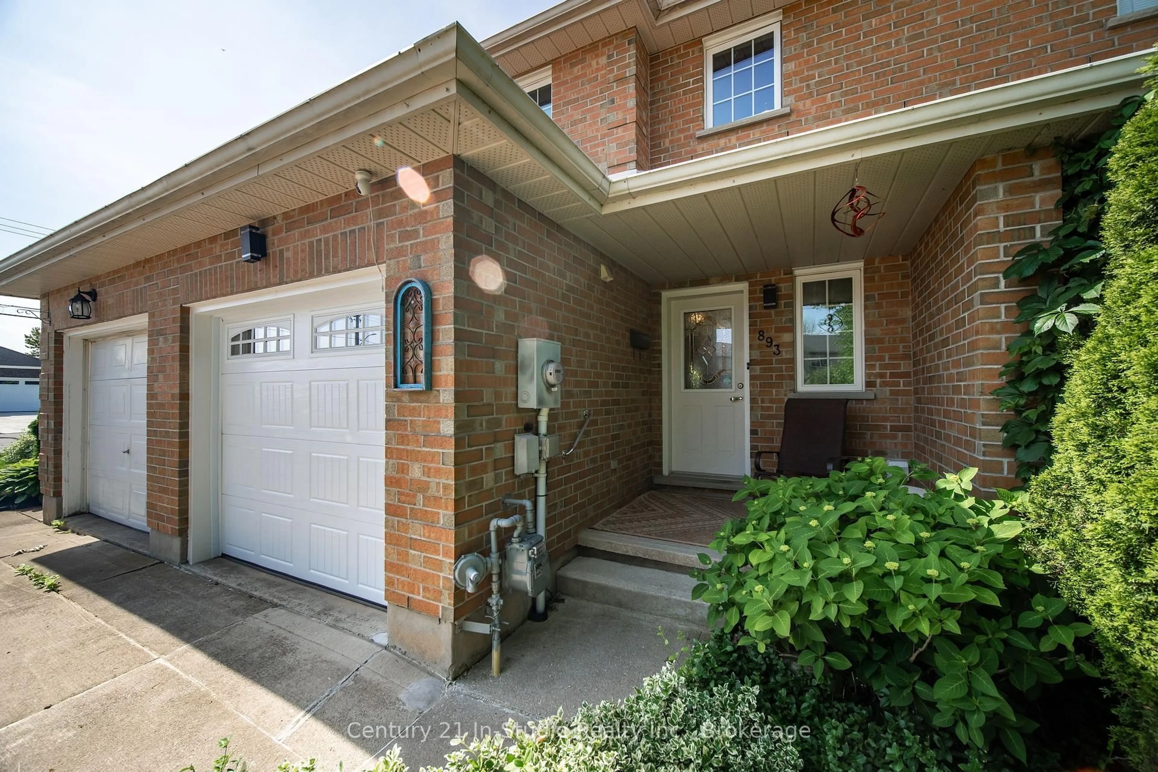 Home with brick exterior material, street for 893 25th A St, Owen Sound Ontario N4K 6W6