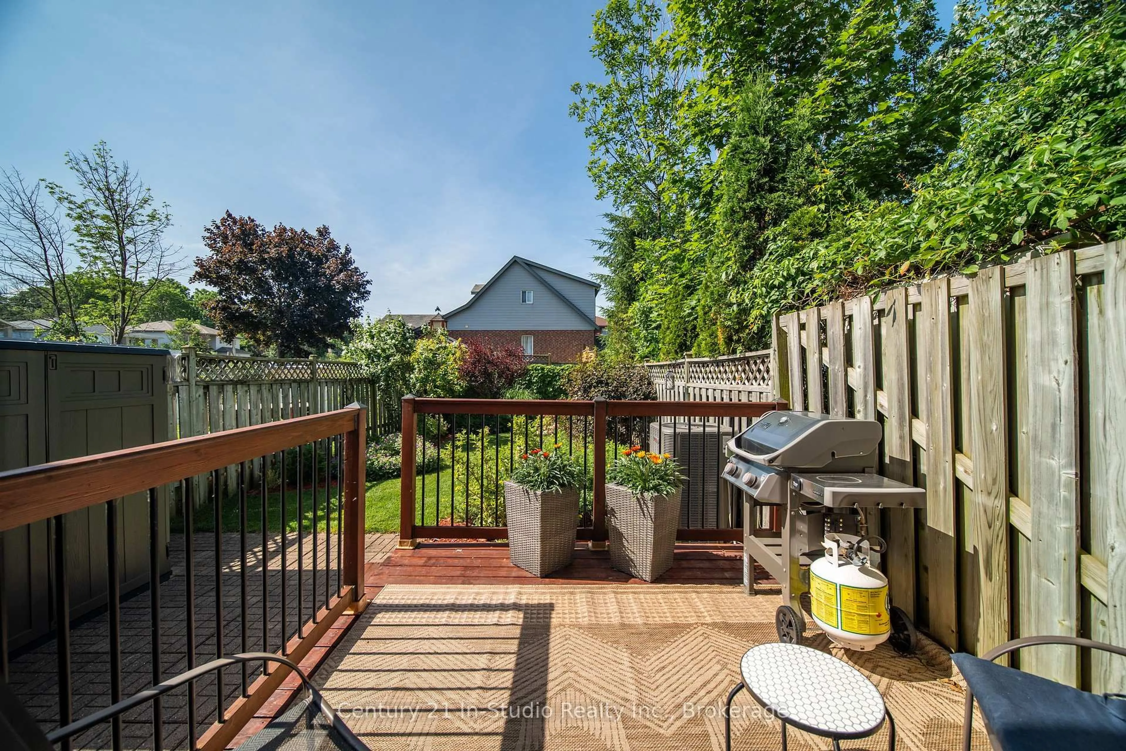 Patio, street for 893 25th A St, Owen Sound Ontario N4K 6W6