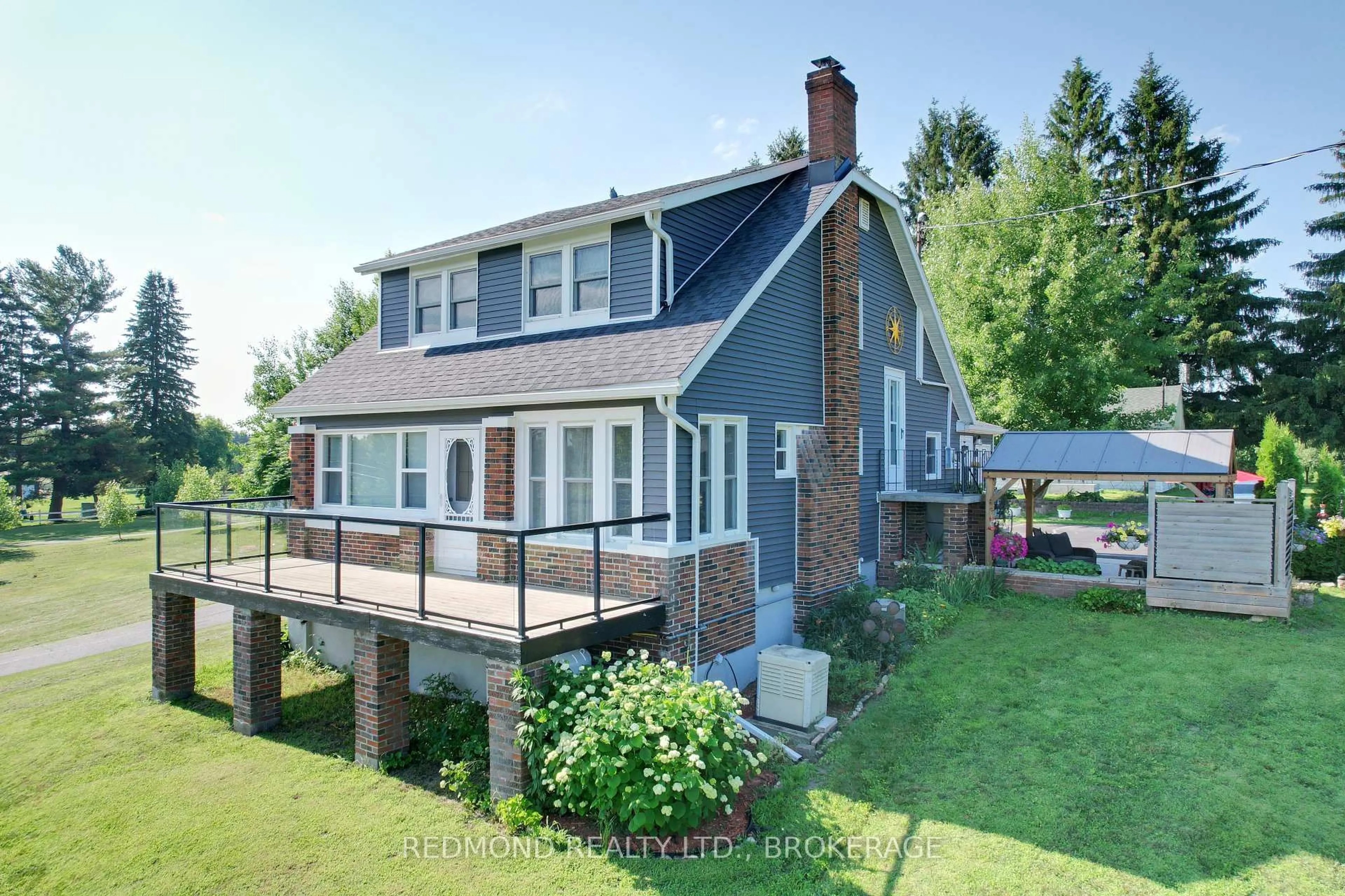 A pic from outside/outdoor area/front of a property/back of a property/a pic from drone, water/lake/river/ocean view for 4682 County Road 2 Rd, Front of Leeds & Seeleys Bay Ontario K7G 2V5