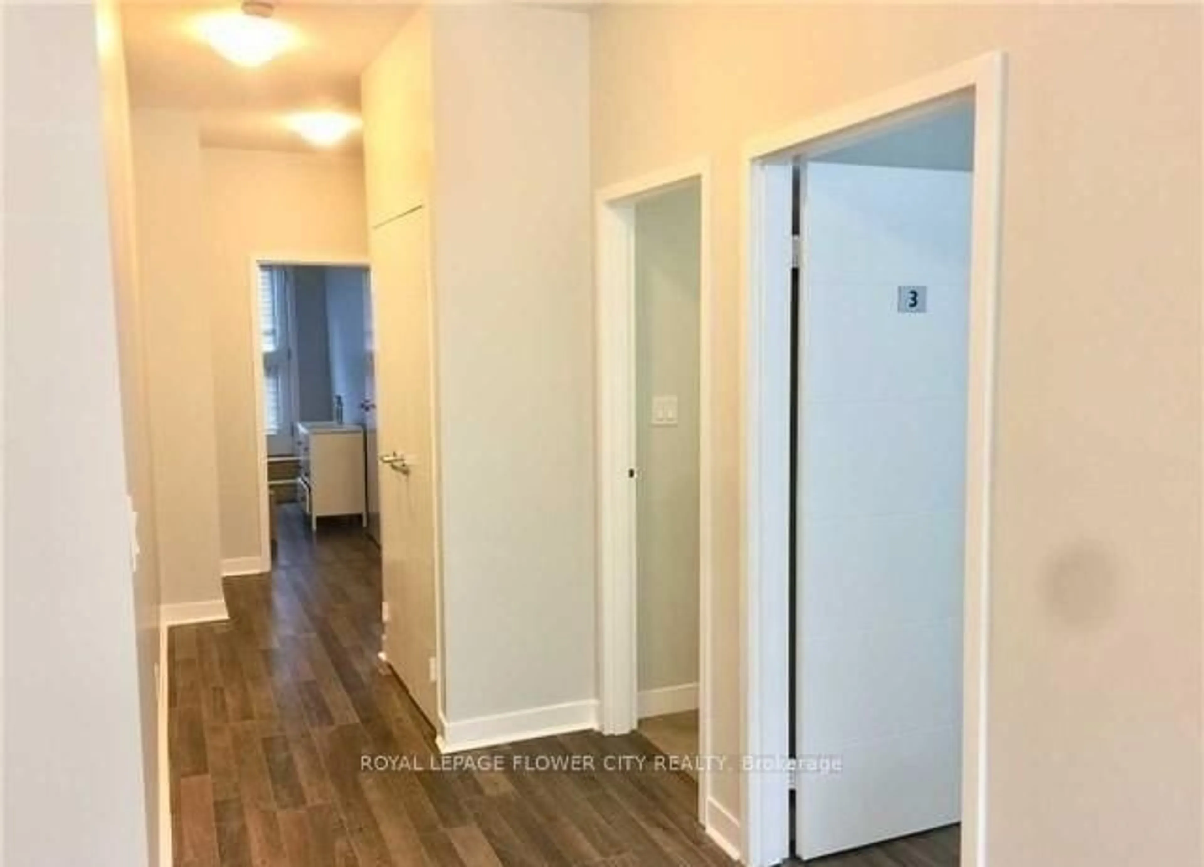 Unknown for 62 Balsam St #T211, Waterloo Ontario N2L 3H2