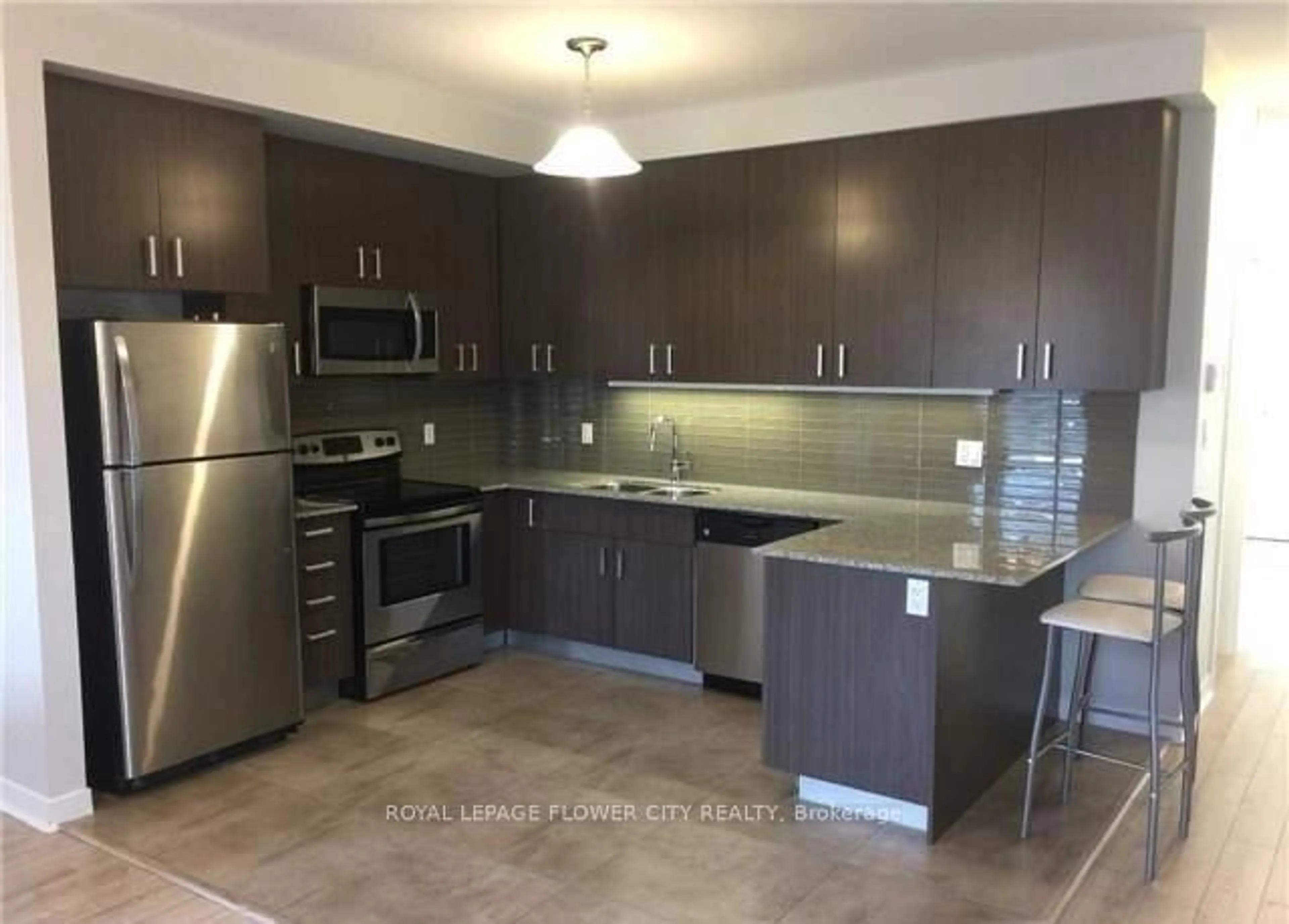 Standard kitchen, unknown for 62 Balsam St #T211, Waterloo Ontario N2L 3H2