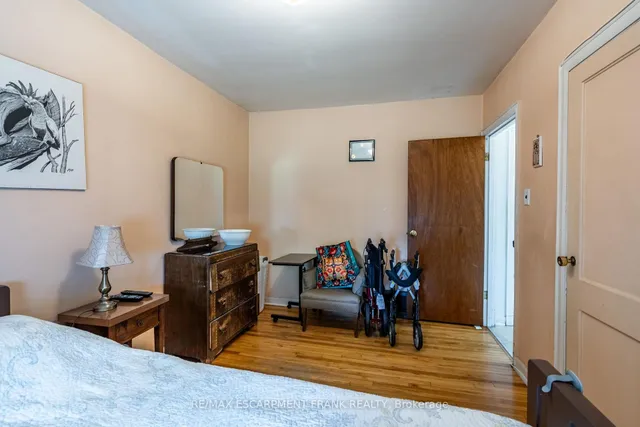 Additional property image - 209 EAST 13TH St