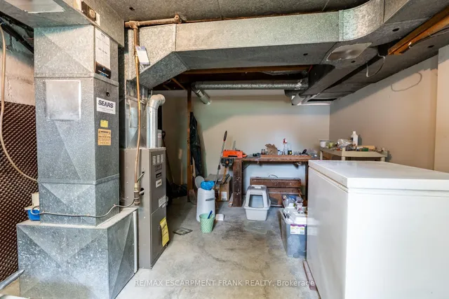 Additional property image - 209 EAST 13TH St