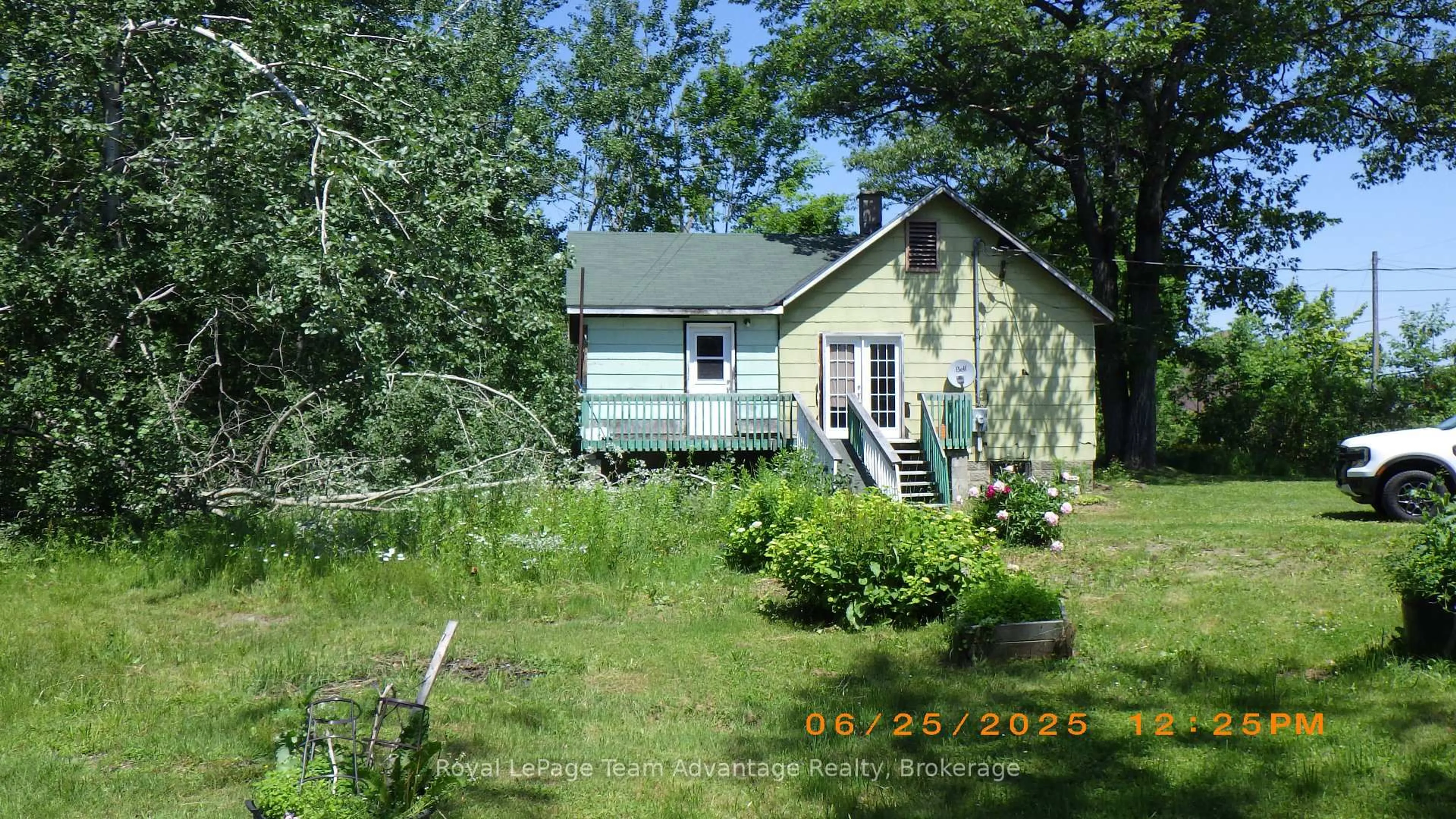 Shed for 613 High St, Georgian Bay Ontario P0C 1H0