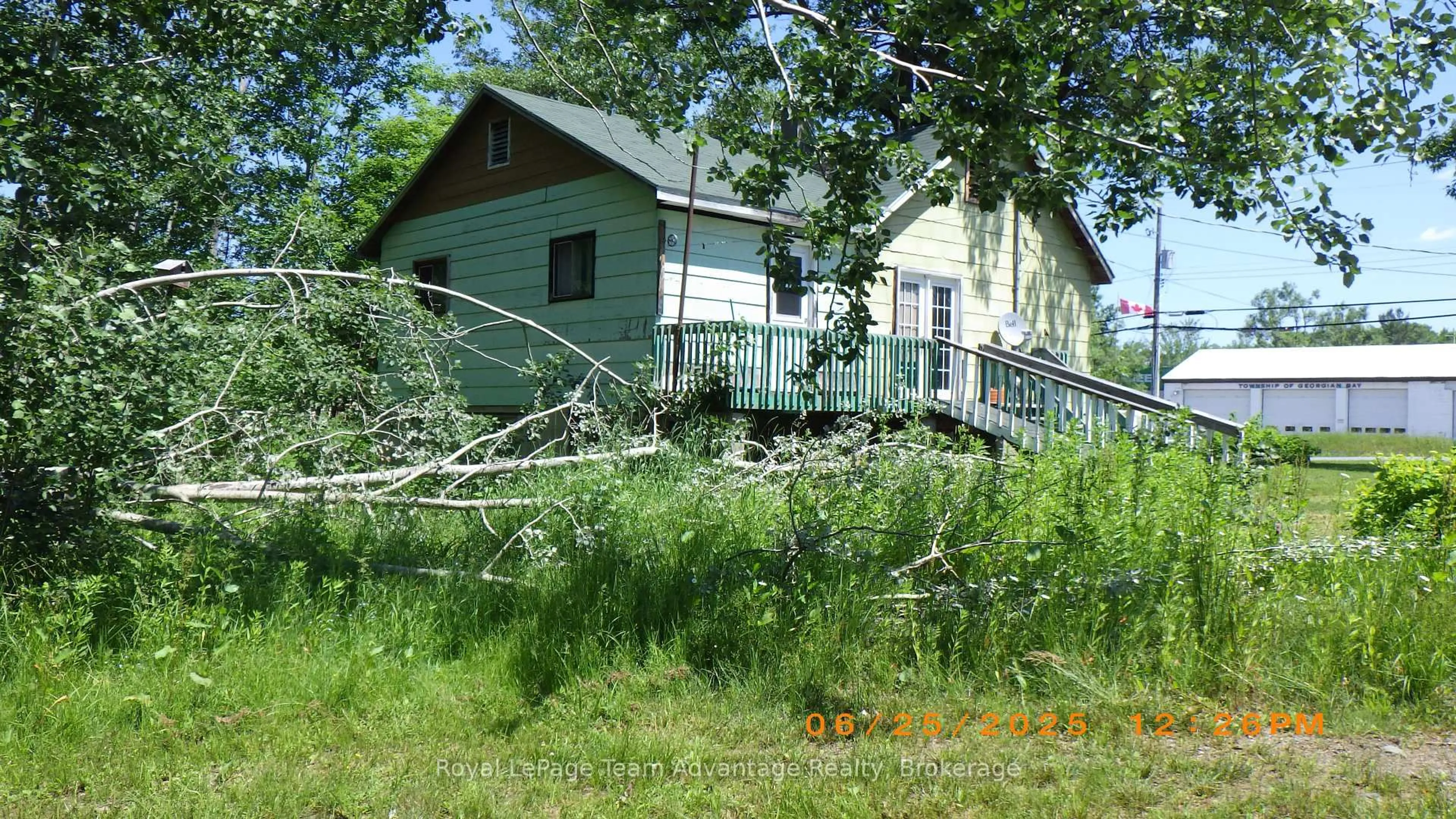 Unknown for 613 High St, Georgian Bay Ontario P0C 1H0