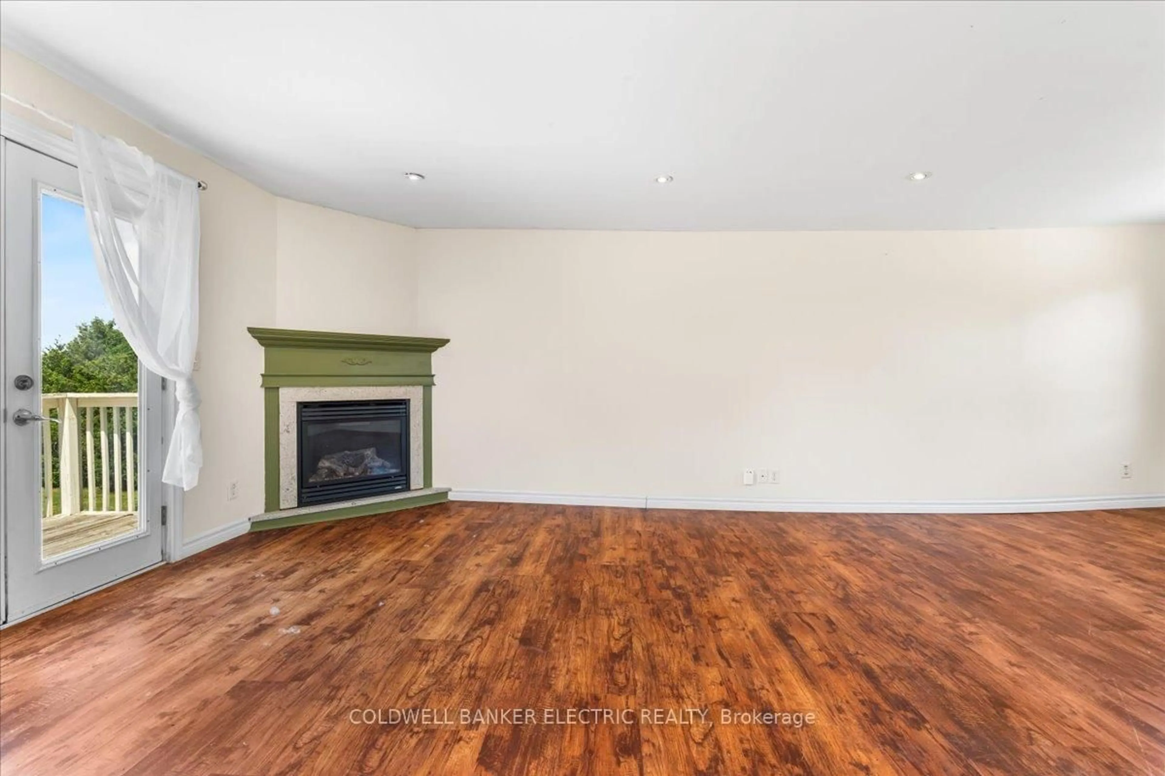 A pic of a room for 3766 County 3 Rd, Prince Edward County Ontario K0K 1L0