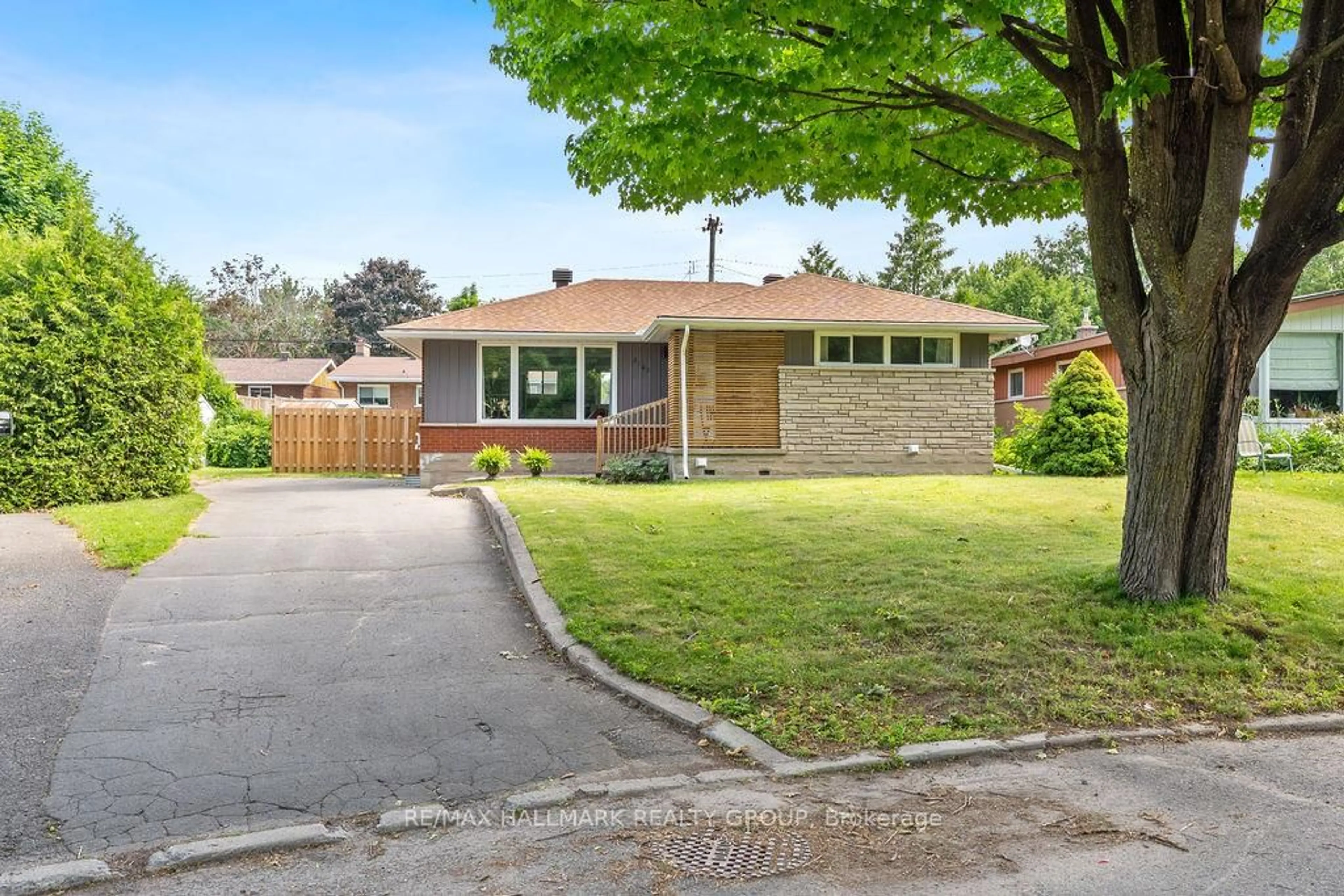 Home with brick exterior material, street for 2163 Bingham St, Ottawa Ontario K1G 2V6
