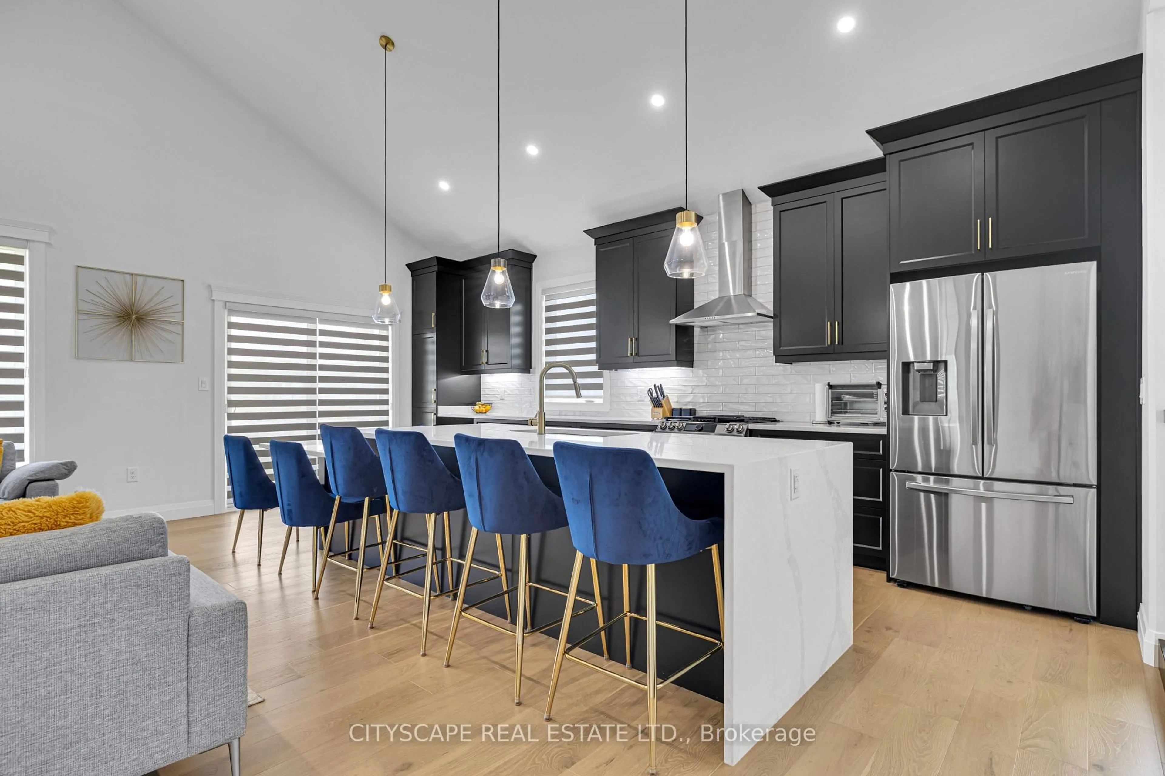 Open concept kitchen, unknown for 385 Matese St, Lakeshore Ontario N8L 0X5