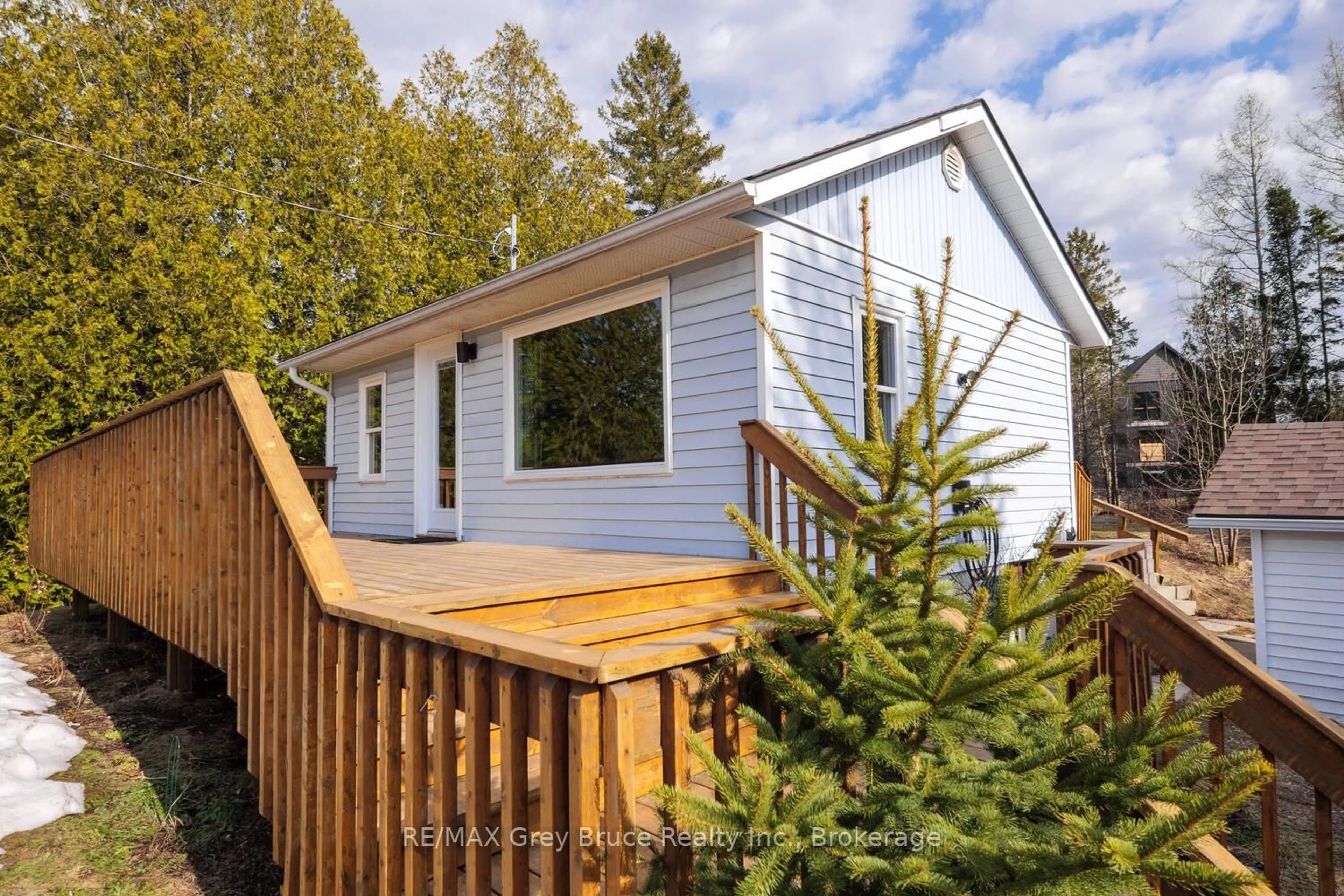 Unknown for 861 Pike Bay Rd, Northern Bruce Peninsula Ontario N0H 2T0