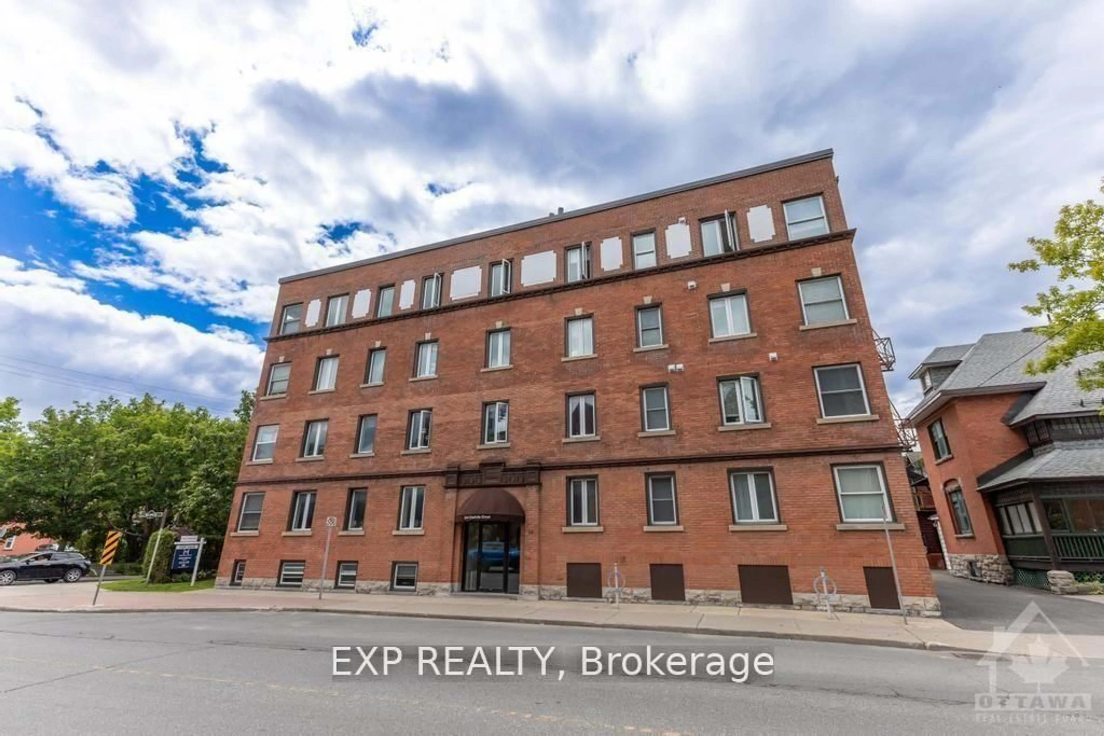 Unknown for 244 CHARLOTTE St #1, Ottawa Ontario K1N 8L3