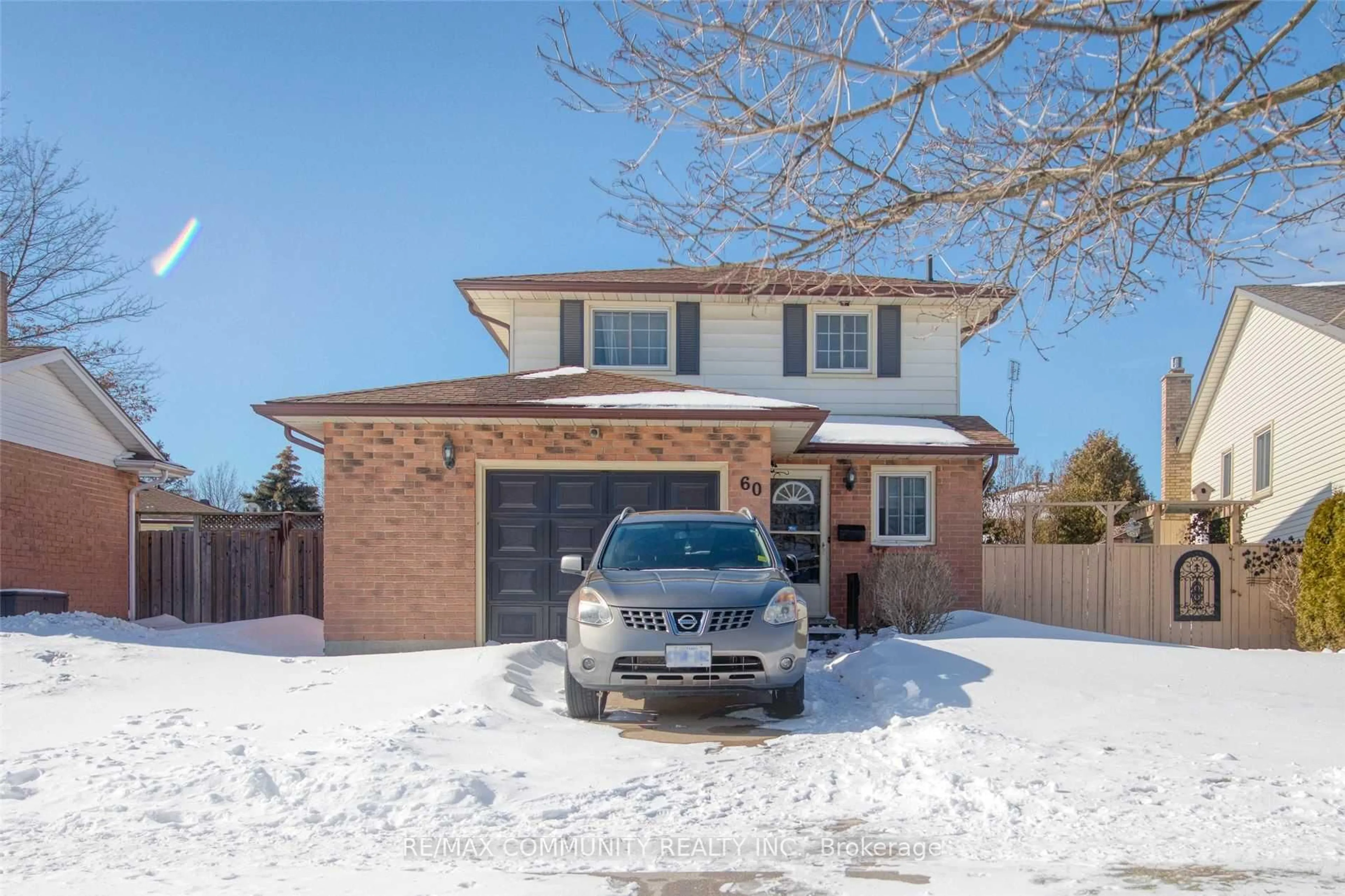 Home with brick exterior material, street for 60 Keefer Rd, Thorold Ontario L2V 4T4