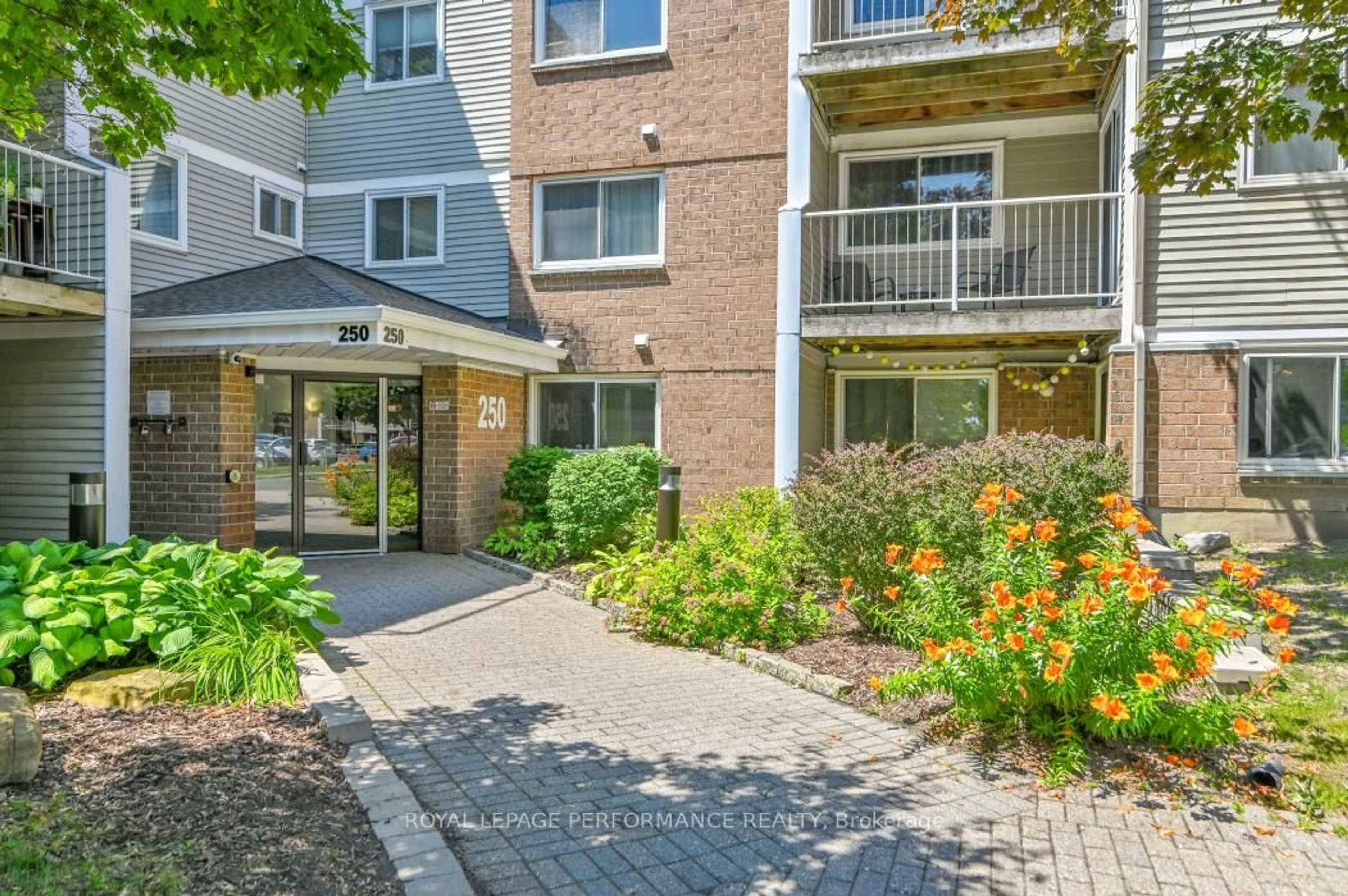 Unknown for 250 Brittany Dr #409, Ottawa Ontario K1K 4M1