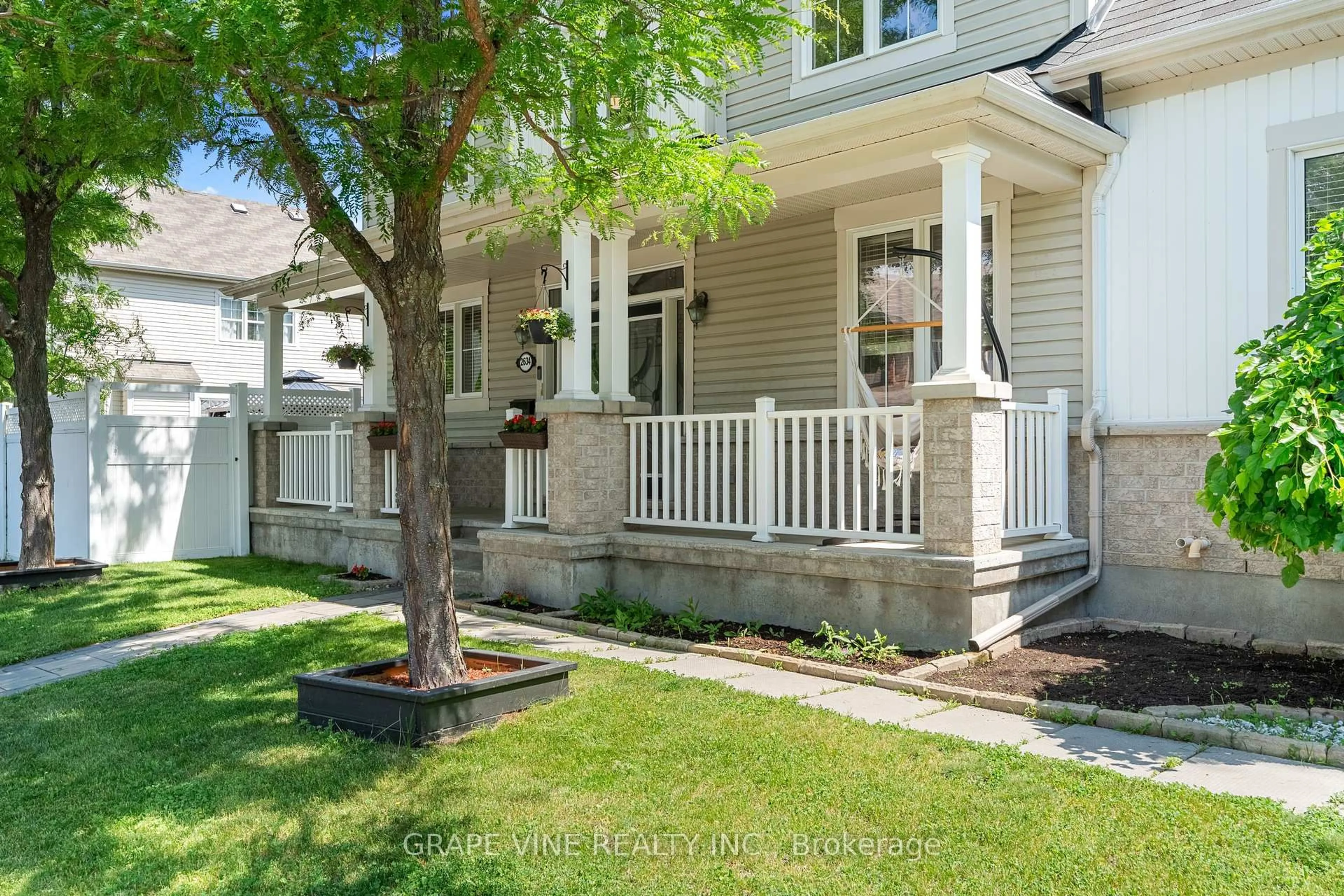 Home with vinyl exterior material, street for 2634 Fallingwater Circ, Ottawa Ontario K2J 0R7