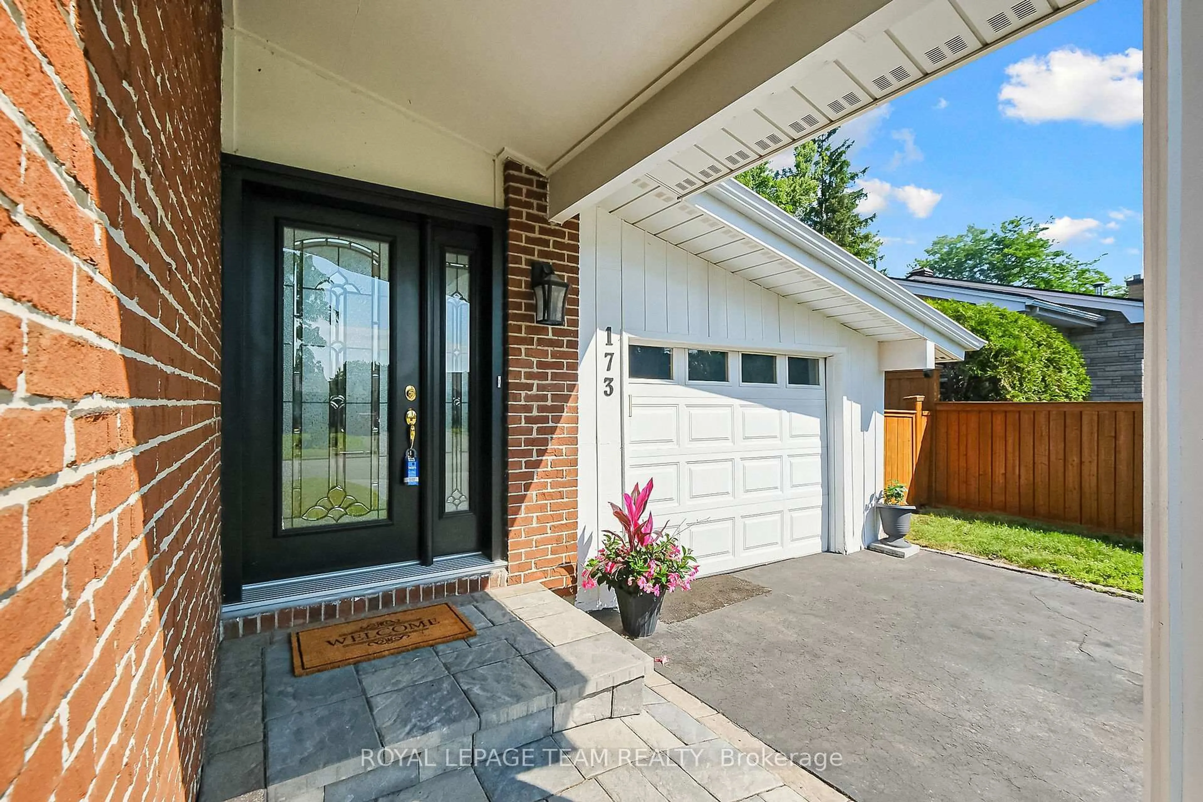 Unknown for 173 Banning Rd, Ottawa Ontario K2L 1C5