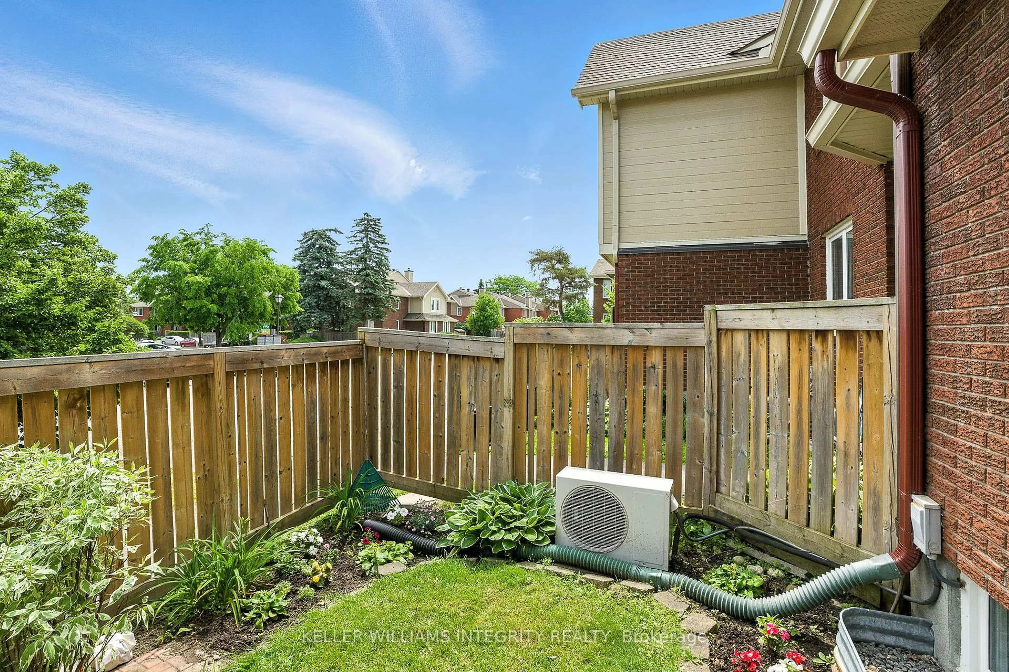 Patio, unknown for 1750 Marsala Cres #203, Ottawa Ontario K4A 2G5