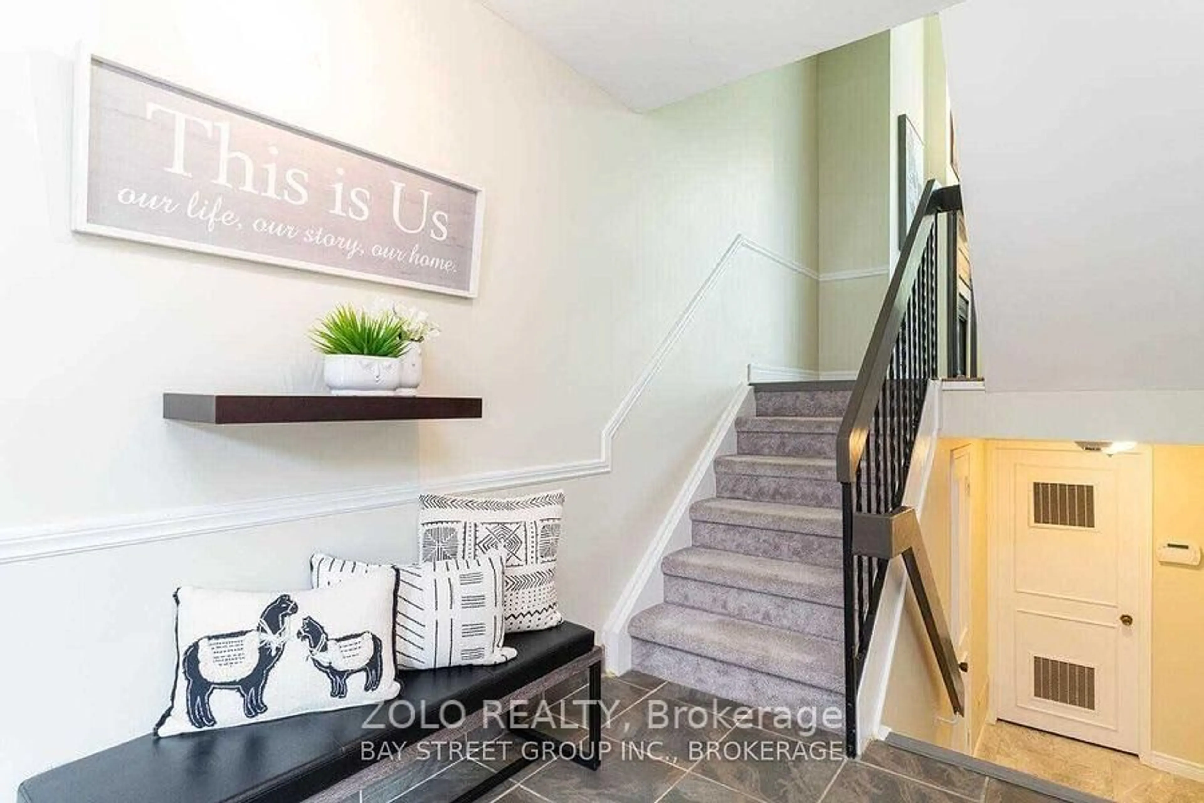 Indoor entryway for 703 Windermere Rd #21, London North Ontario N5X 2P1