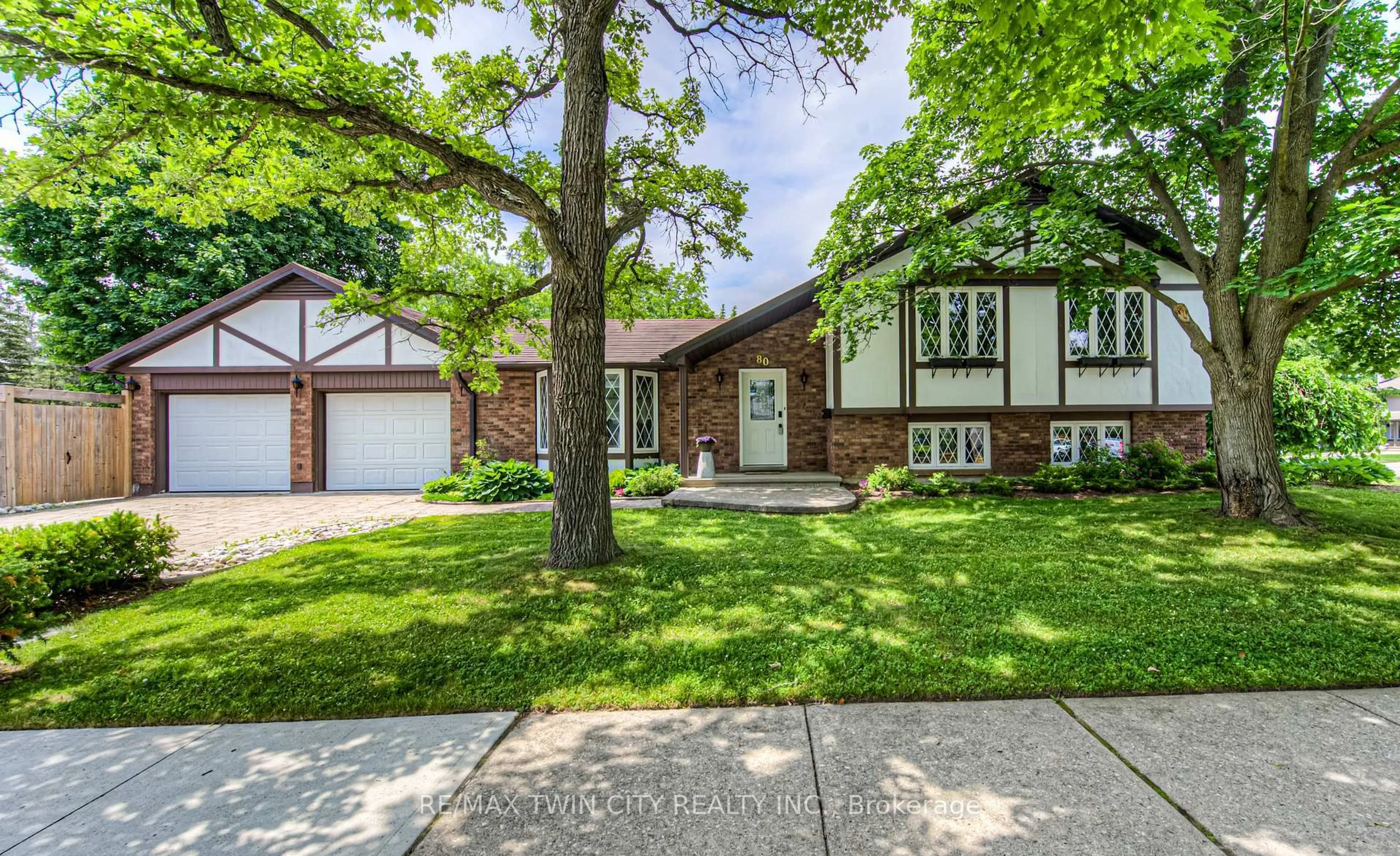 Home with brick exterior material, street for 80 MORRISON Rd, Kitchener Ontario N2A 2W7