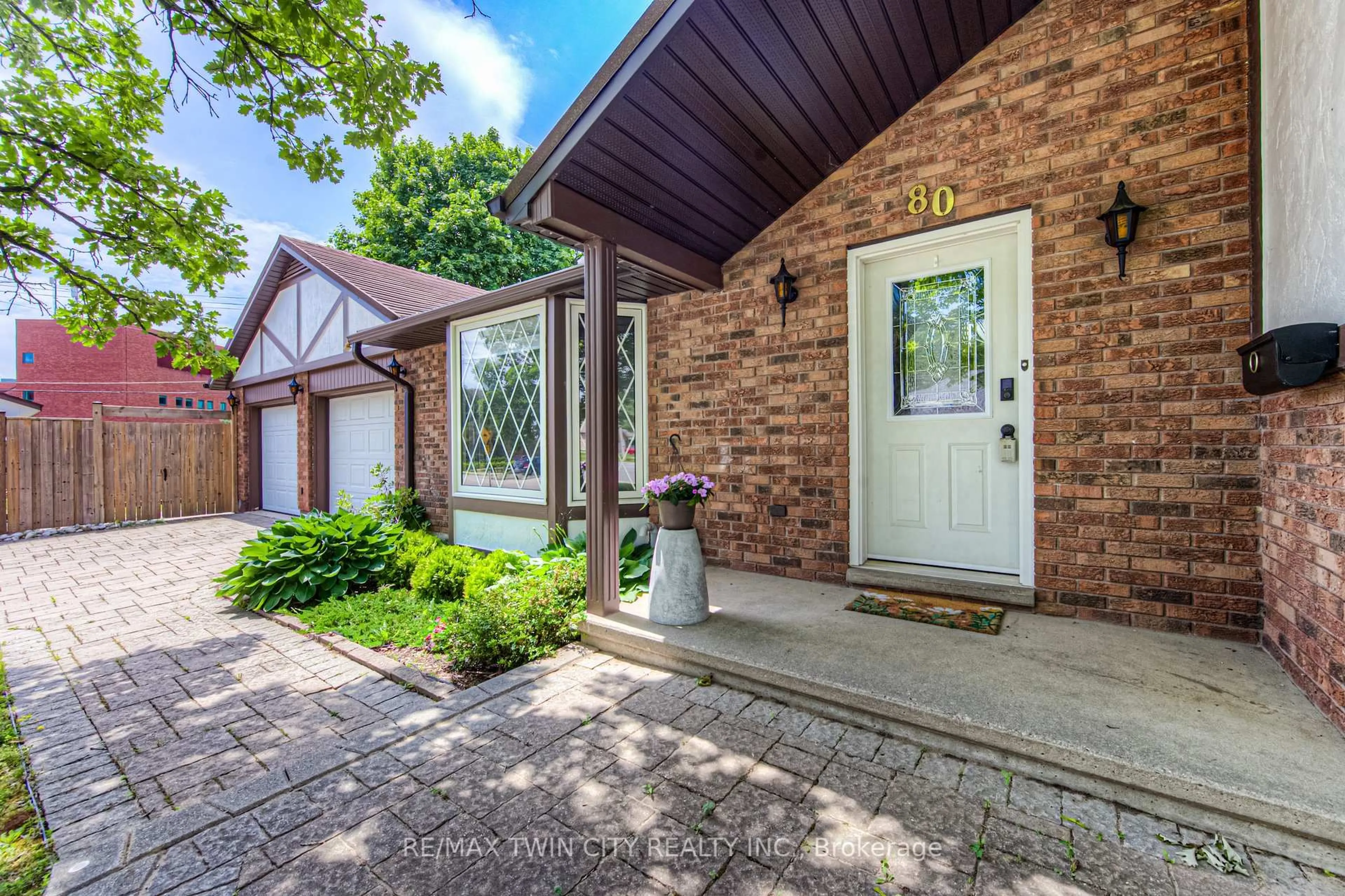 Home with brick exterior material, street for 80 MORRISON Rd, Kitchener Ontario N2A 2W7