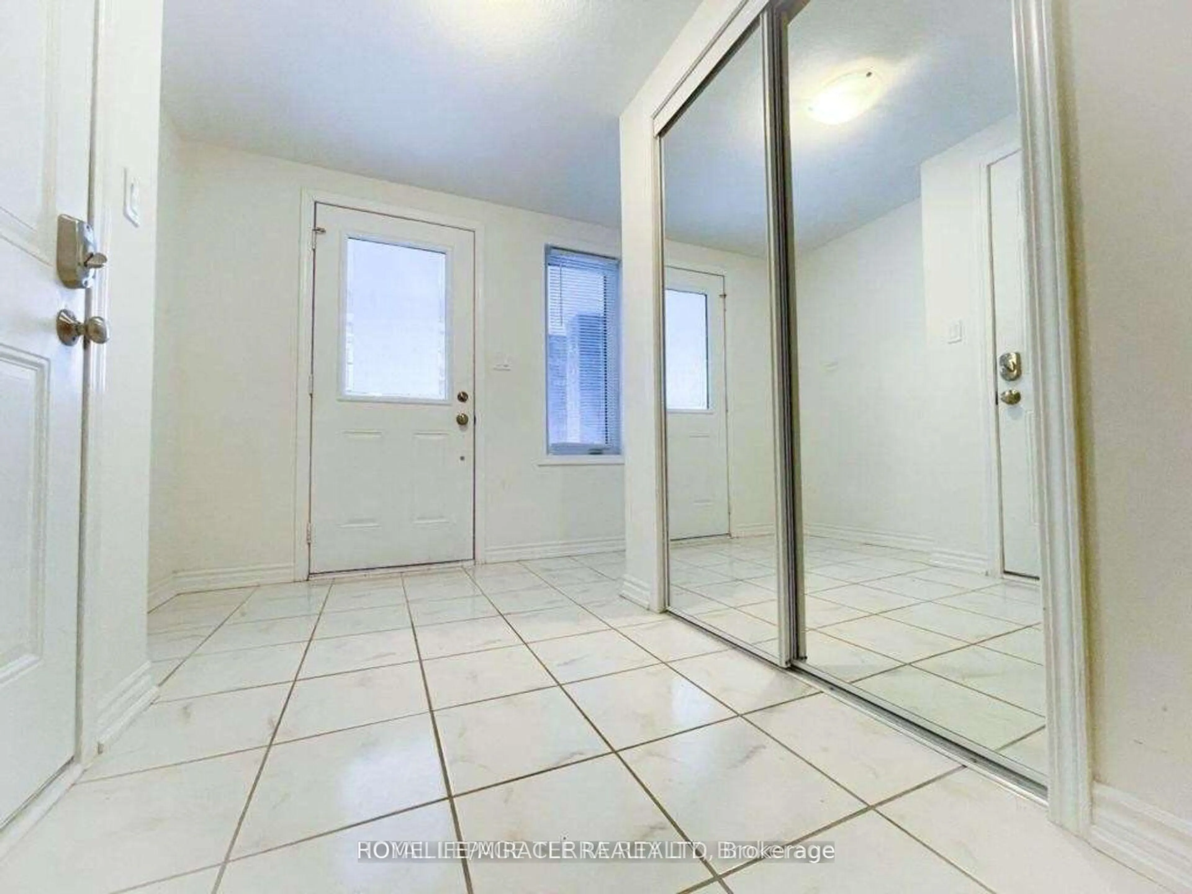 Unknown for 540 Goldenrod Lane #127, Kitchener Ontario N2R 0L7