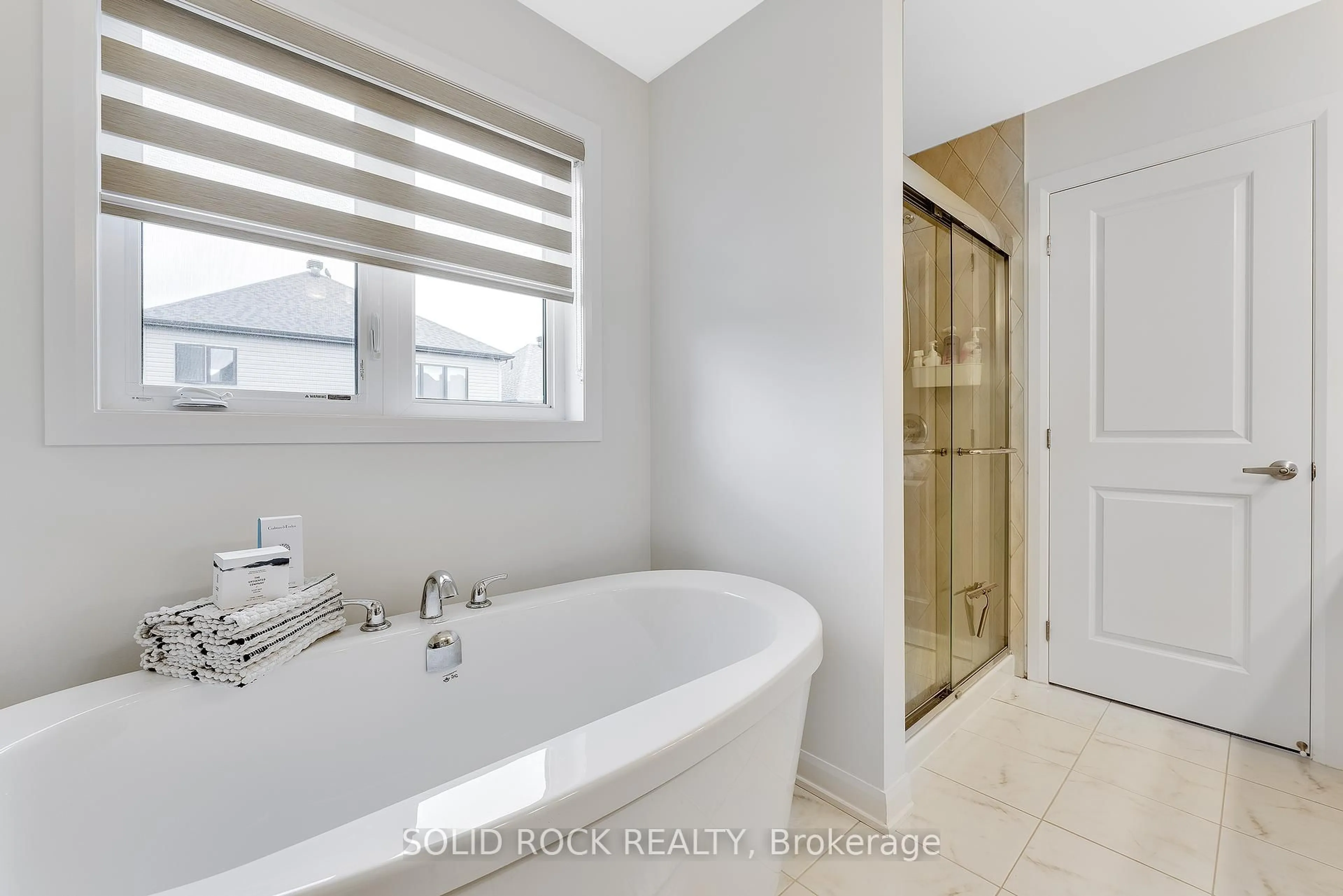 Contemporary bathroom, ceramic/tile floor for 772 Cappamore Dr, Ottawa Ontario K2J 6V6