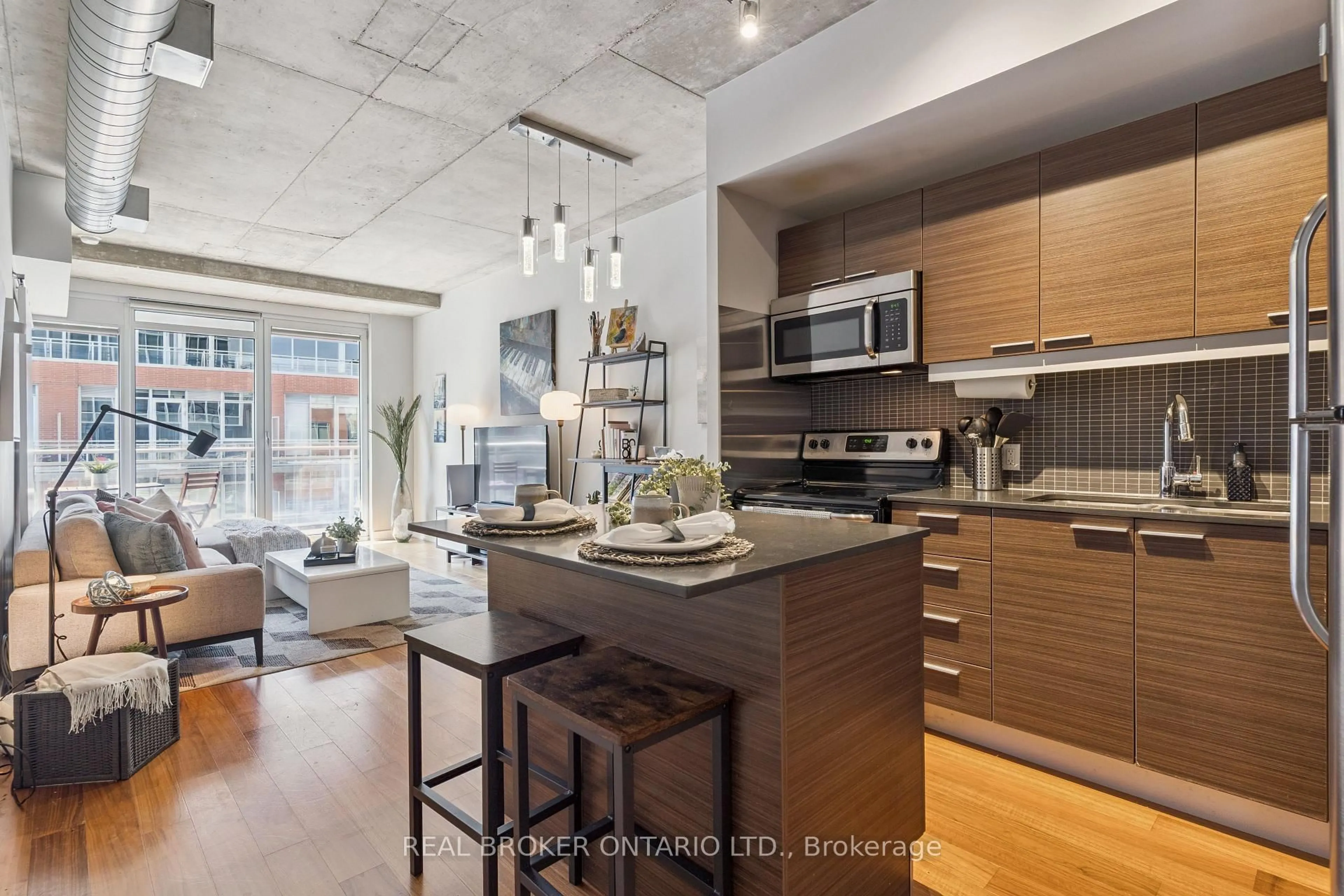 Open concept kitchen, unknown for 349 Mcleod St #623, Ottawa Ontario K2P 0S1
