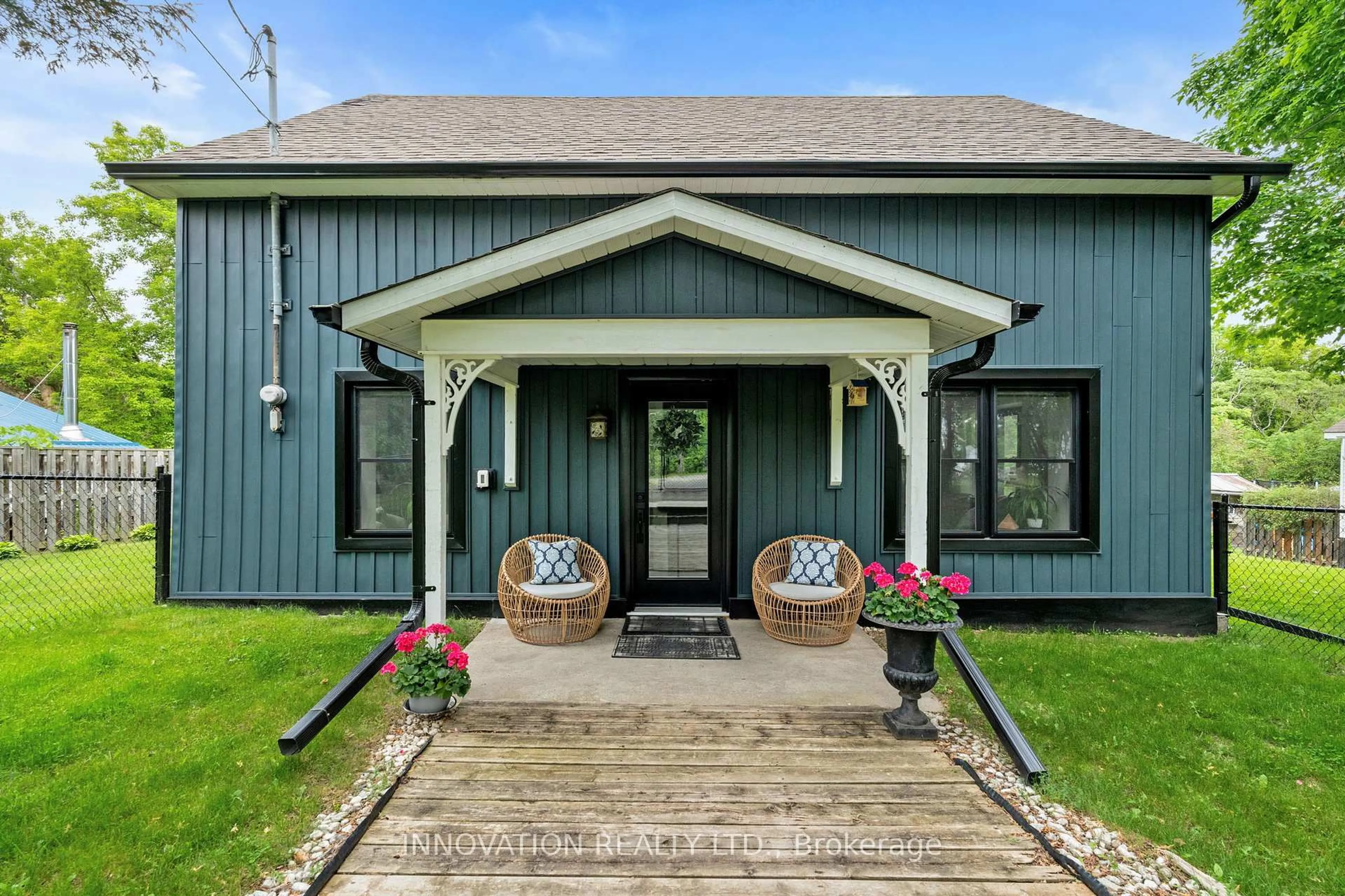 Unknown for 137 Hillier St, Lanark Ontario K0G 1K0