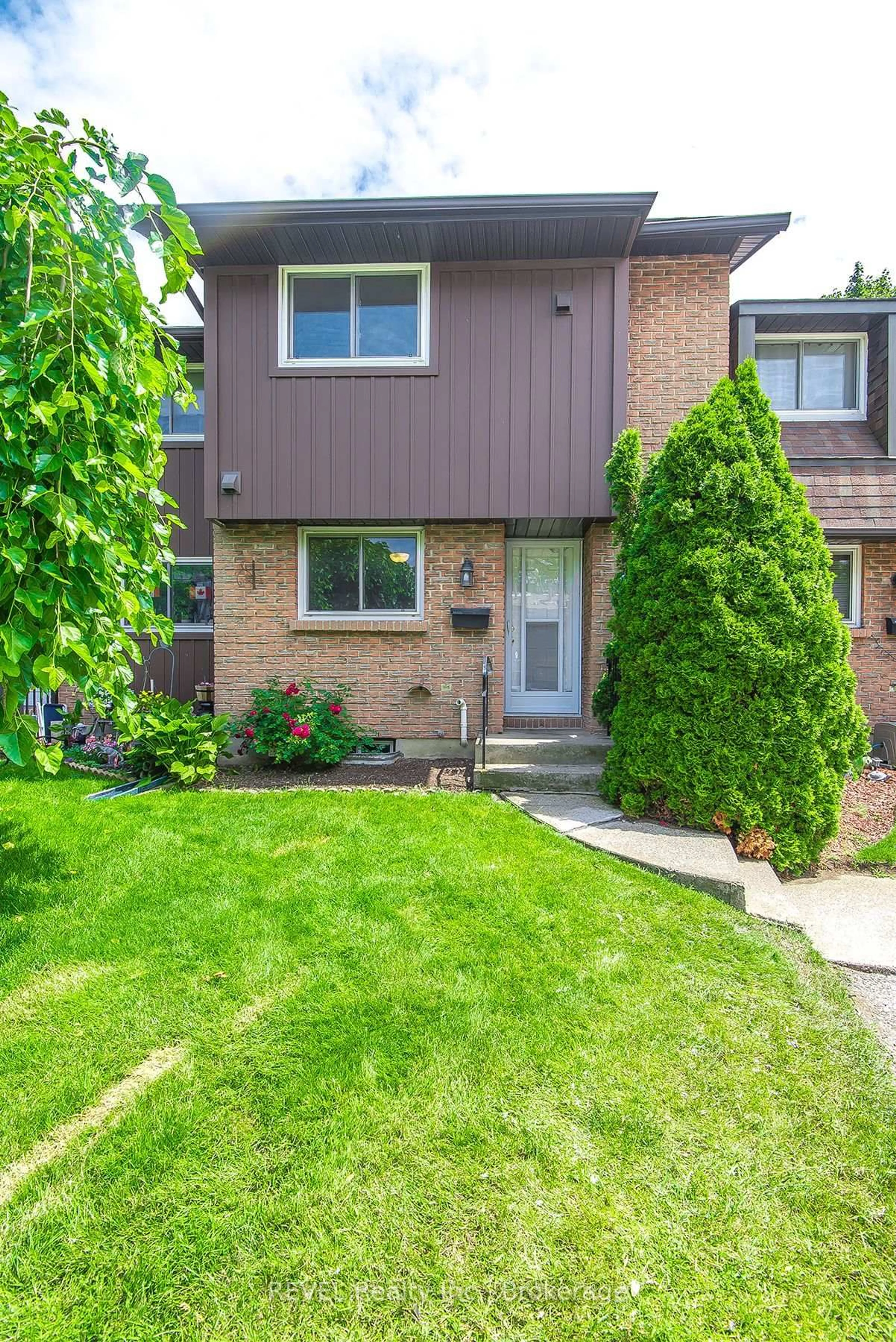 Unknown for 151 Linwell Rd, St. Catharines Ontario L2N 6P3