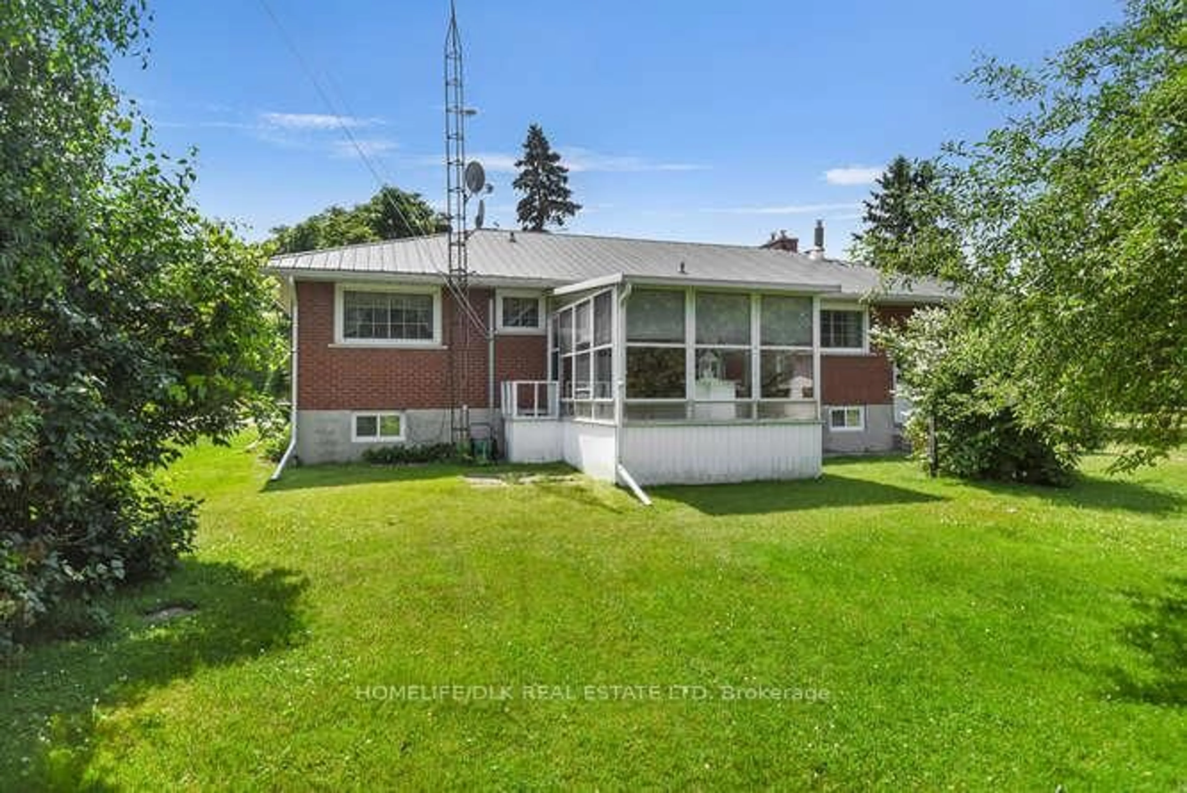 A pic from outside/outdoor area/front of a property/back of a property/a pic from drone, unknown for 1190 County Rd 2 Rd, Elizabethtown-Kitley Ontario K6V 5T3