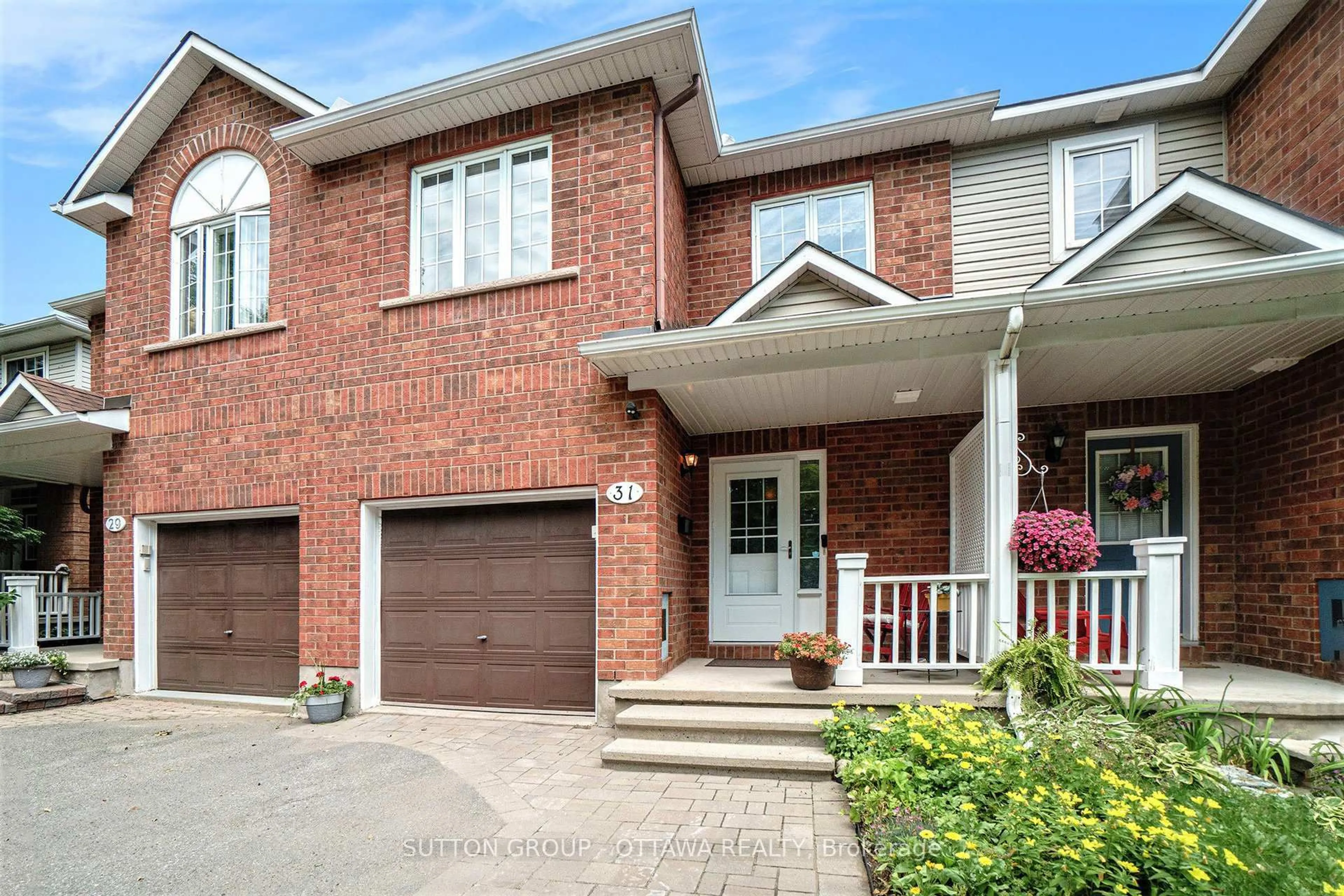 Home with brick exterior material, street for 31 Gray Cres, Ottawa Ontario K2K 3J6